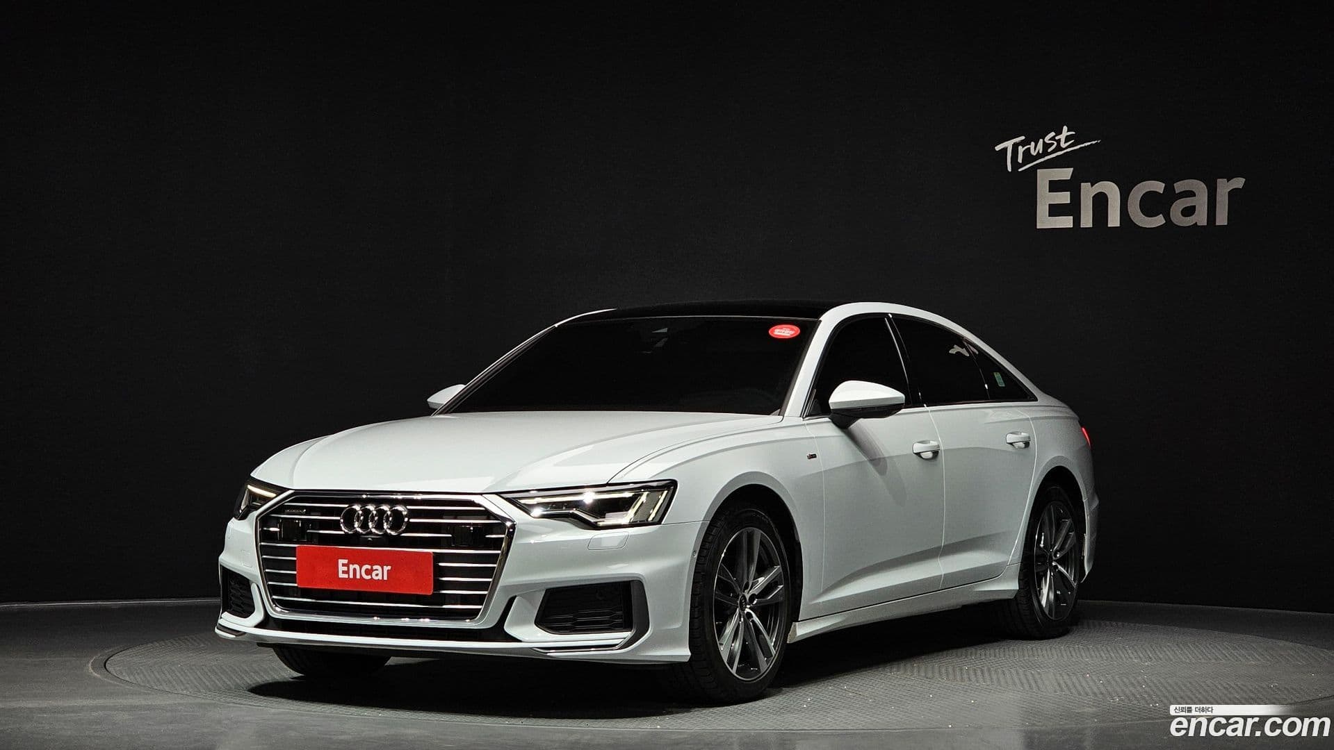 Main__Slider__Photo:A6 Audi 2021.10-0