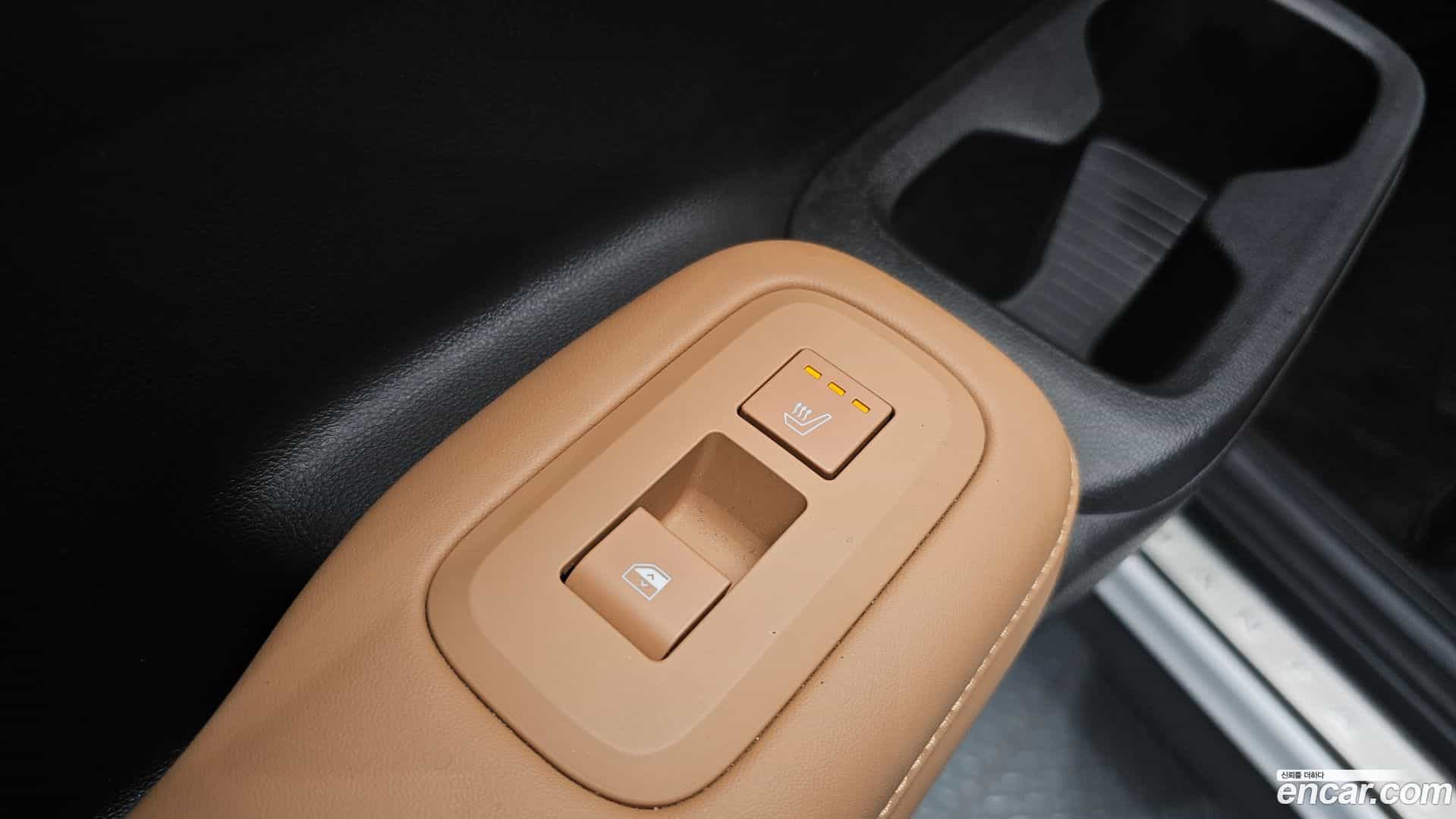 Santafe Hyundai 2023.8-OPTION-023