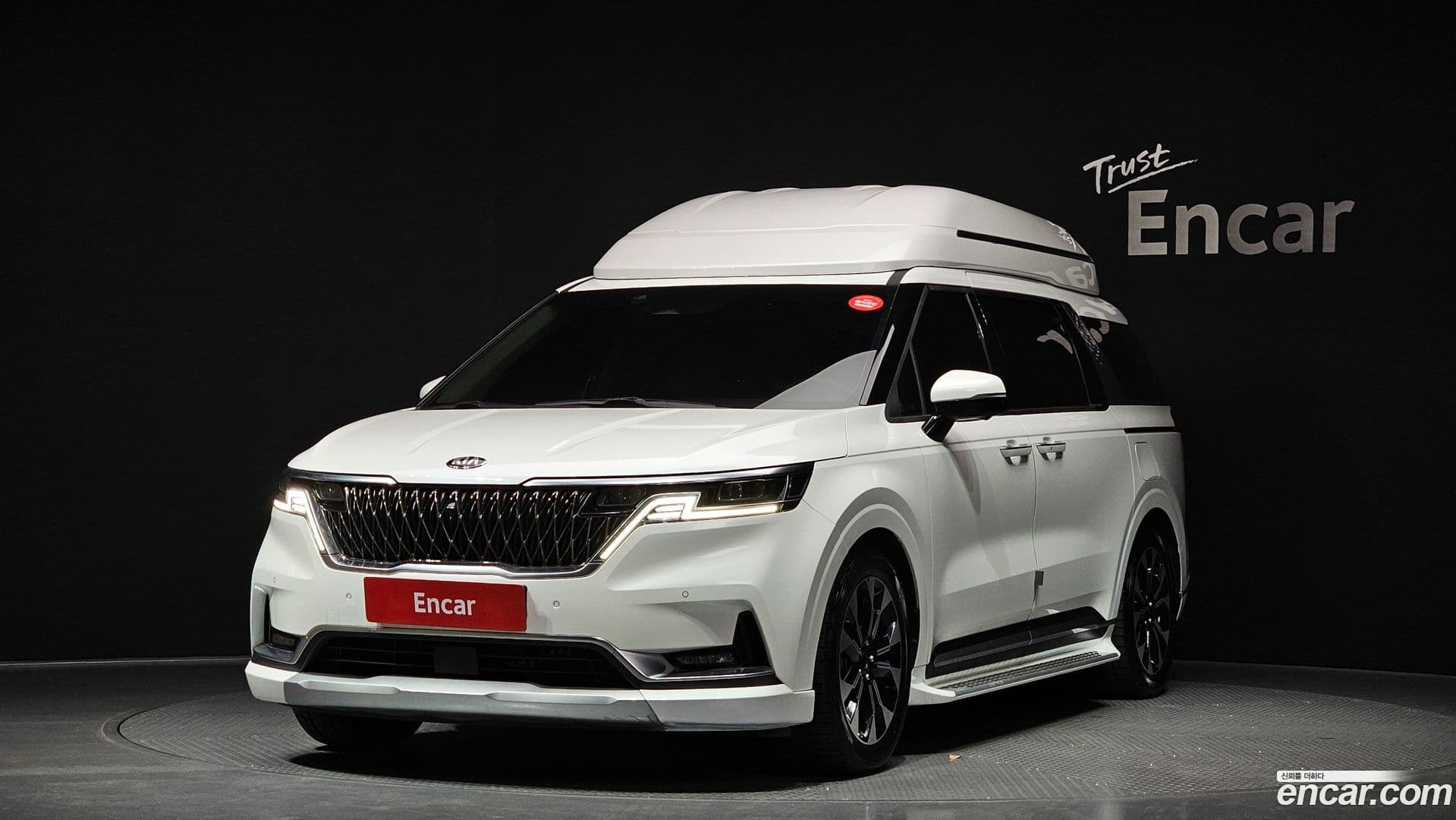 Main__Slider__Photo:Canival Kia 2021.4-0