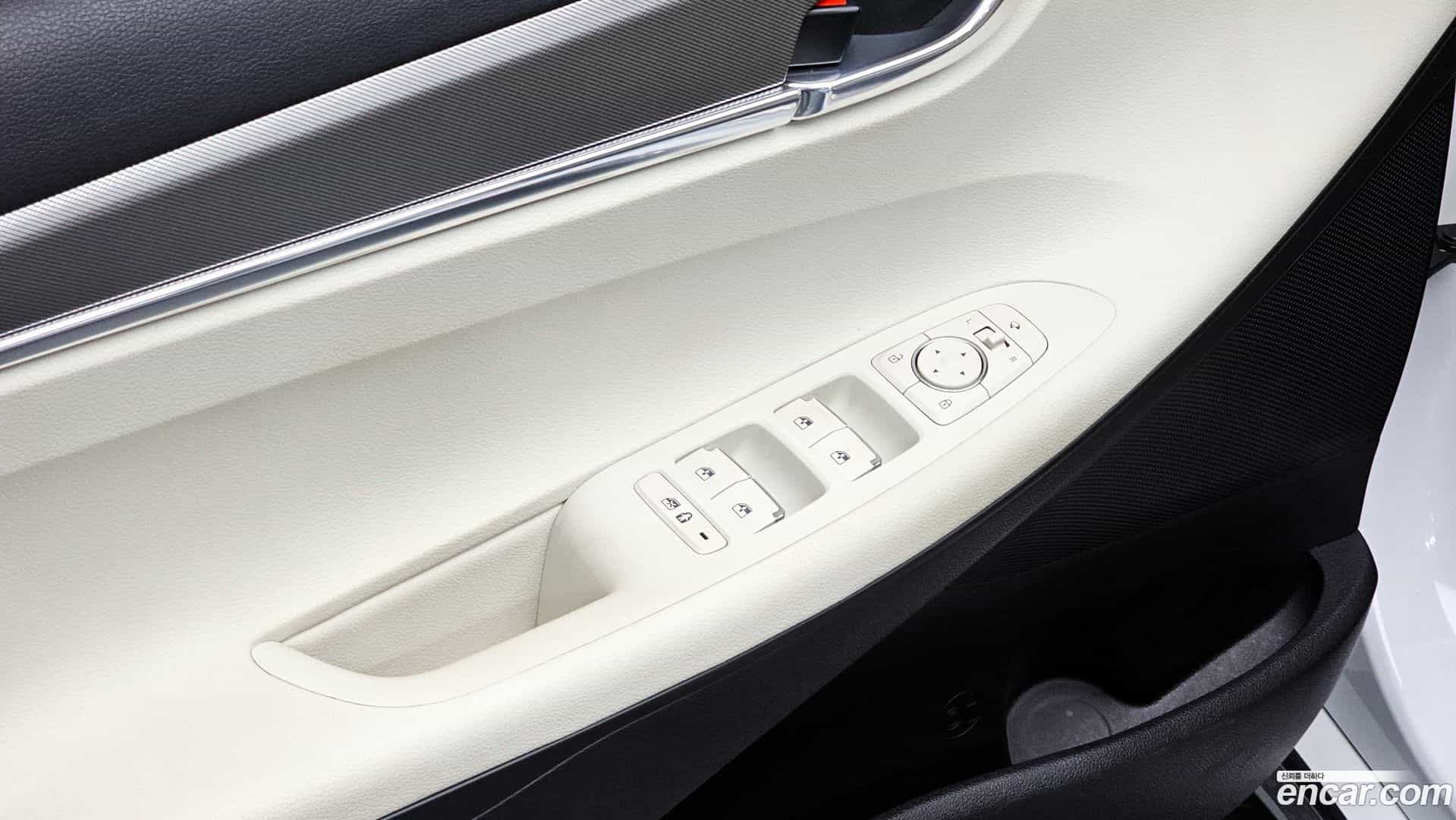 Grandeur Hyundai 2021.6-OPTION-021