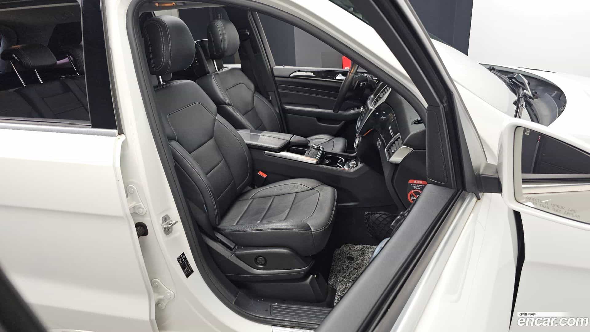 M-class Mercedes-Benz 2014.4-OPTION-016