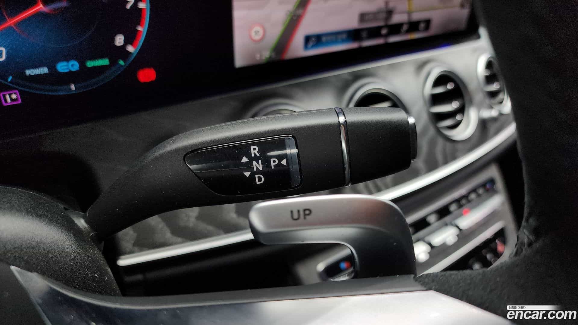 E-Class Mercedes-Benz 2022.11-INNER-009