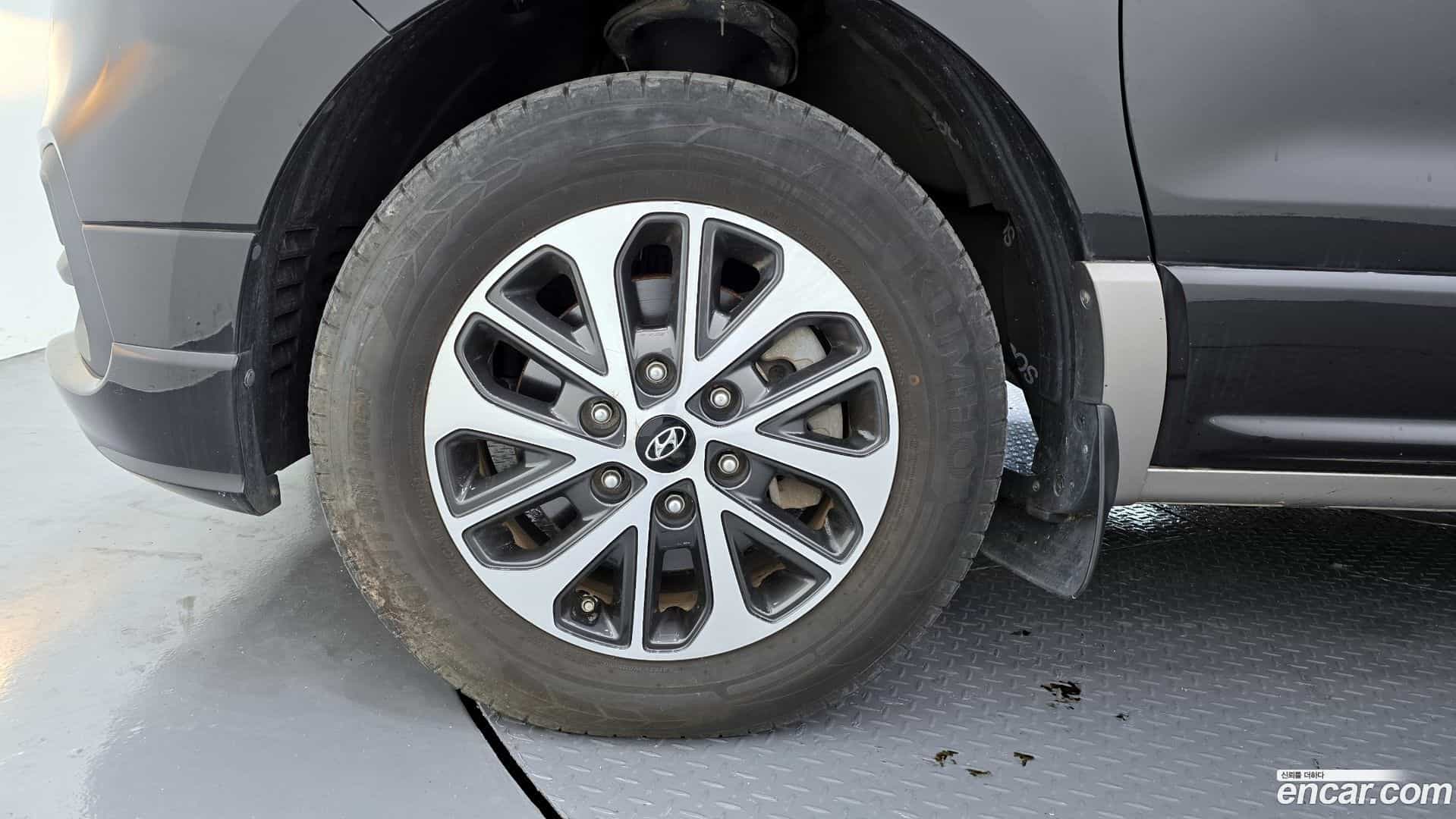 Starex Hyundai 2019.2-OUTER-005