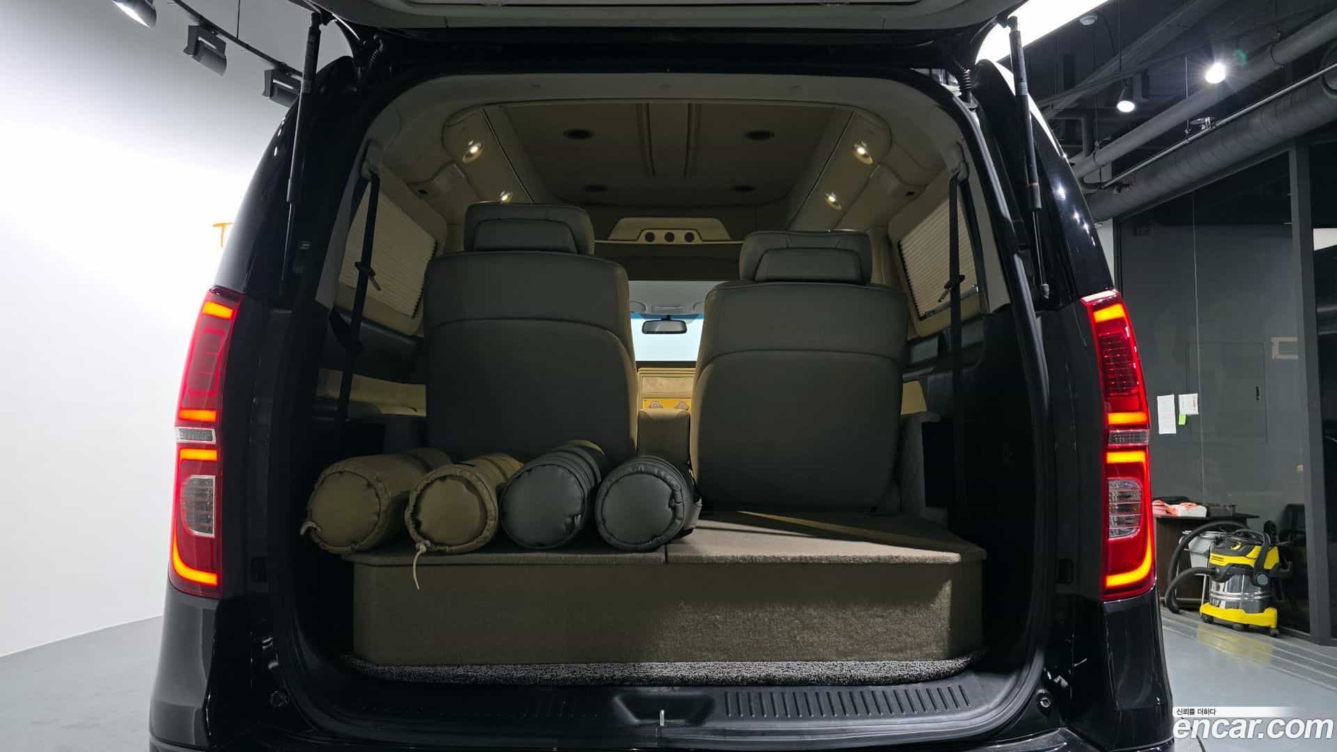 Starex Hyundai 2019.2-OPTION-024
