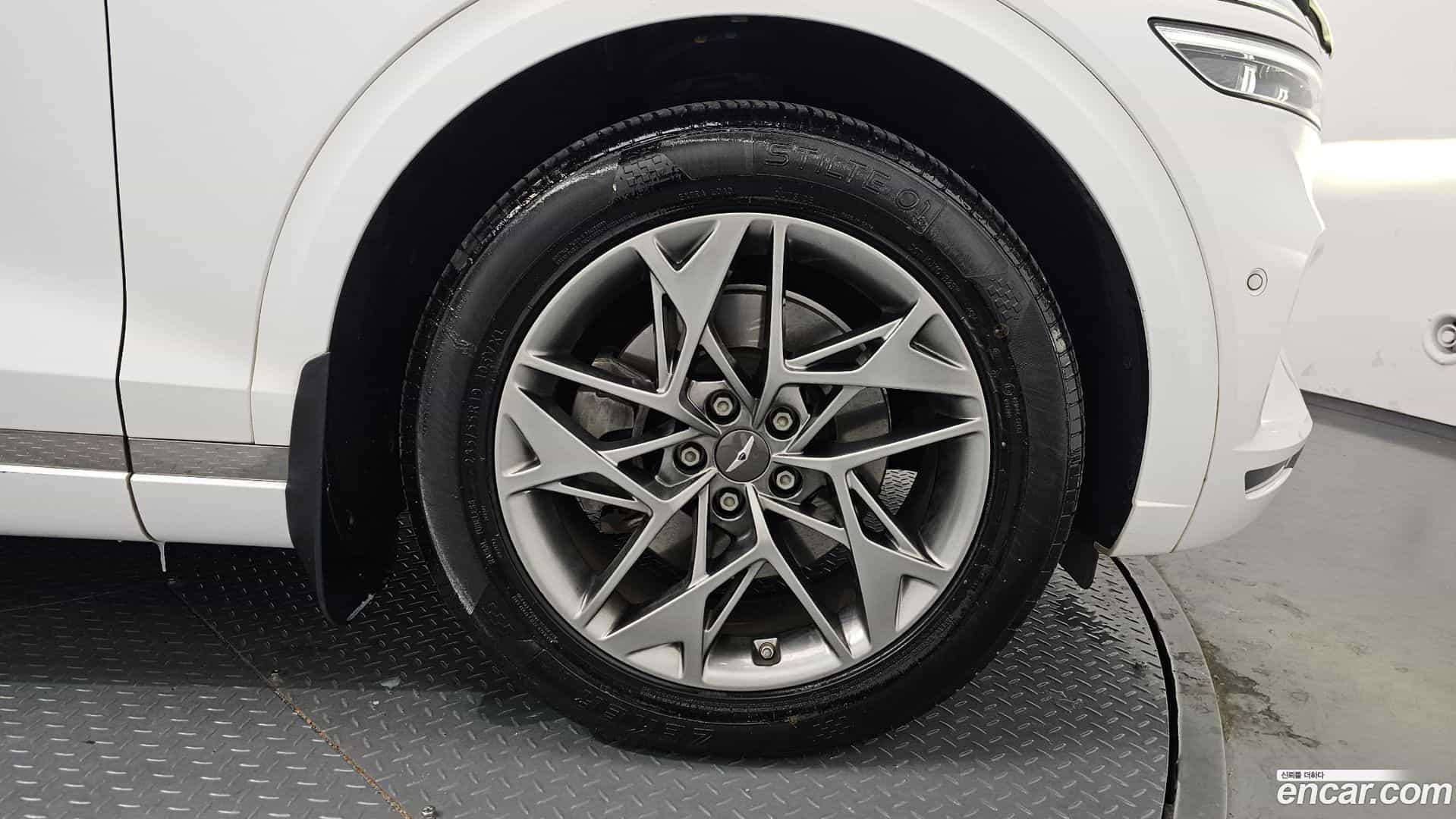 GV70 Genesis 2021.6-OUTER-005