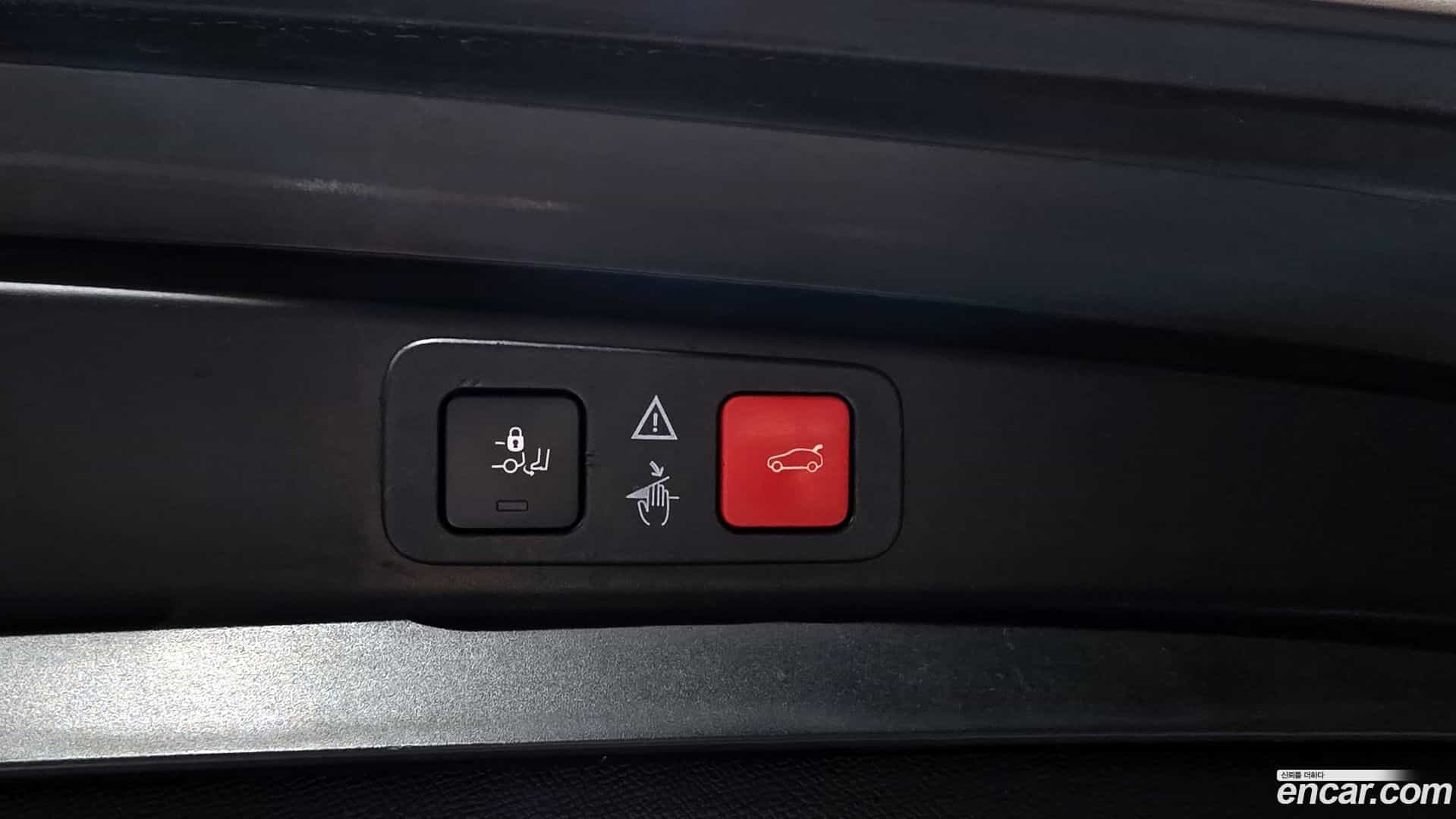 5008 Peugeot 2018.8-OPTION-023
