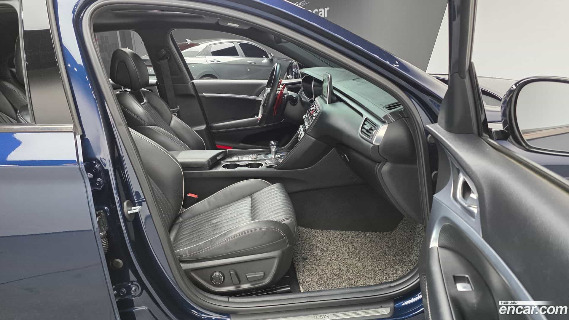 G70 Genesis 2019.5-INNER-010
