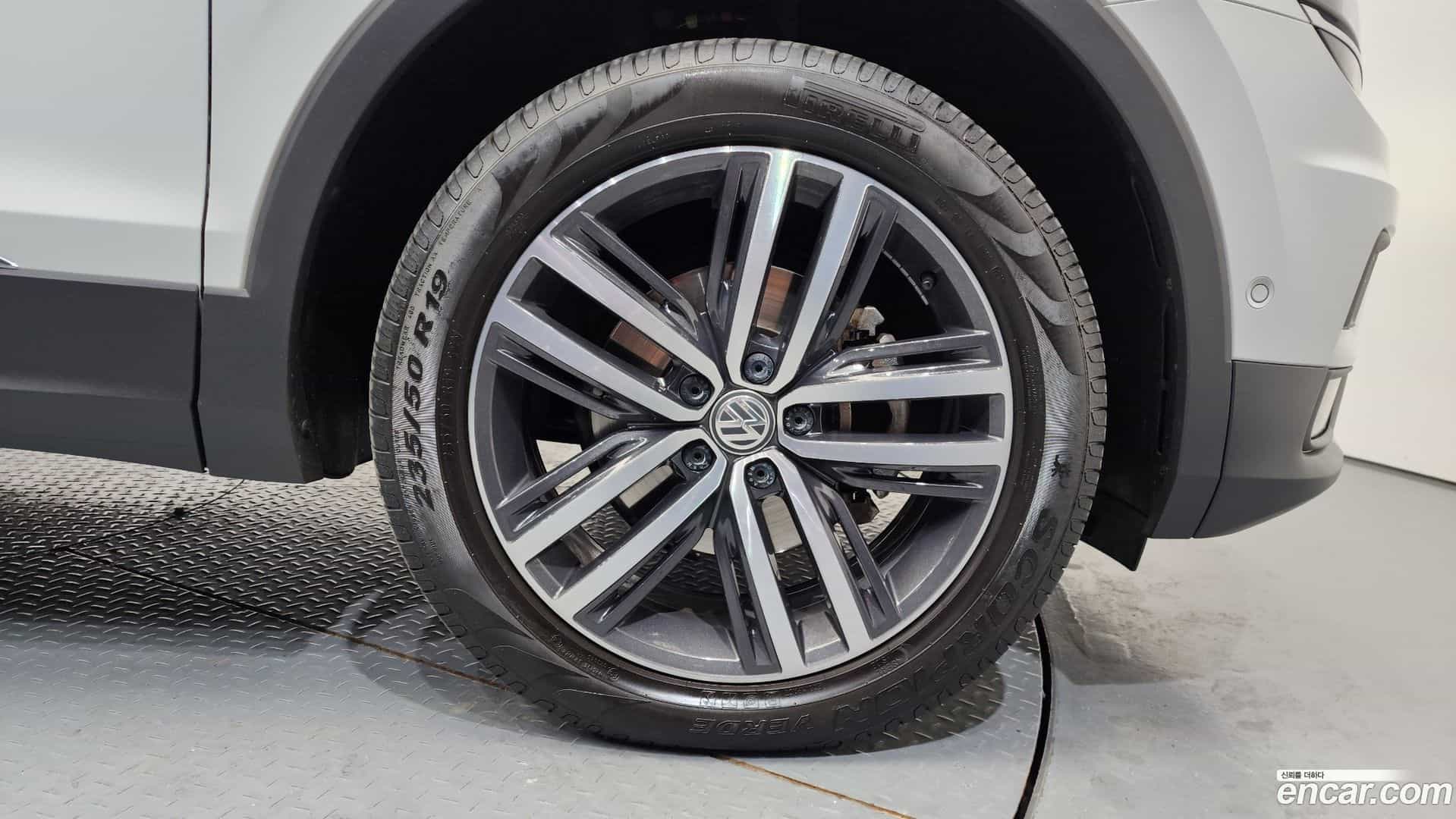 Tiguan Volkswagen 2018.7-OUTER-005