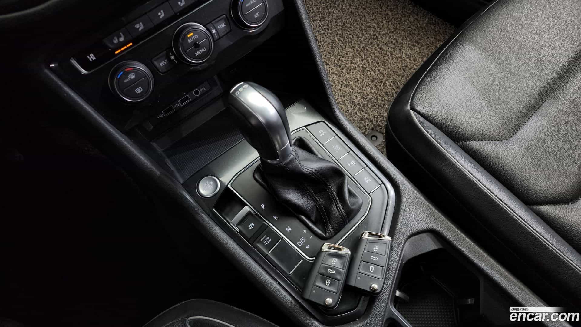 Tiguan Volkswagen 2018.7-INNER-009