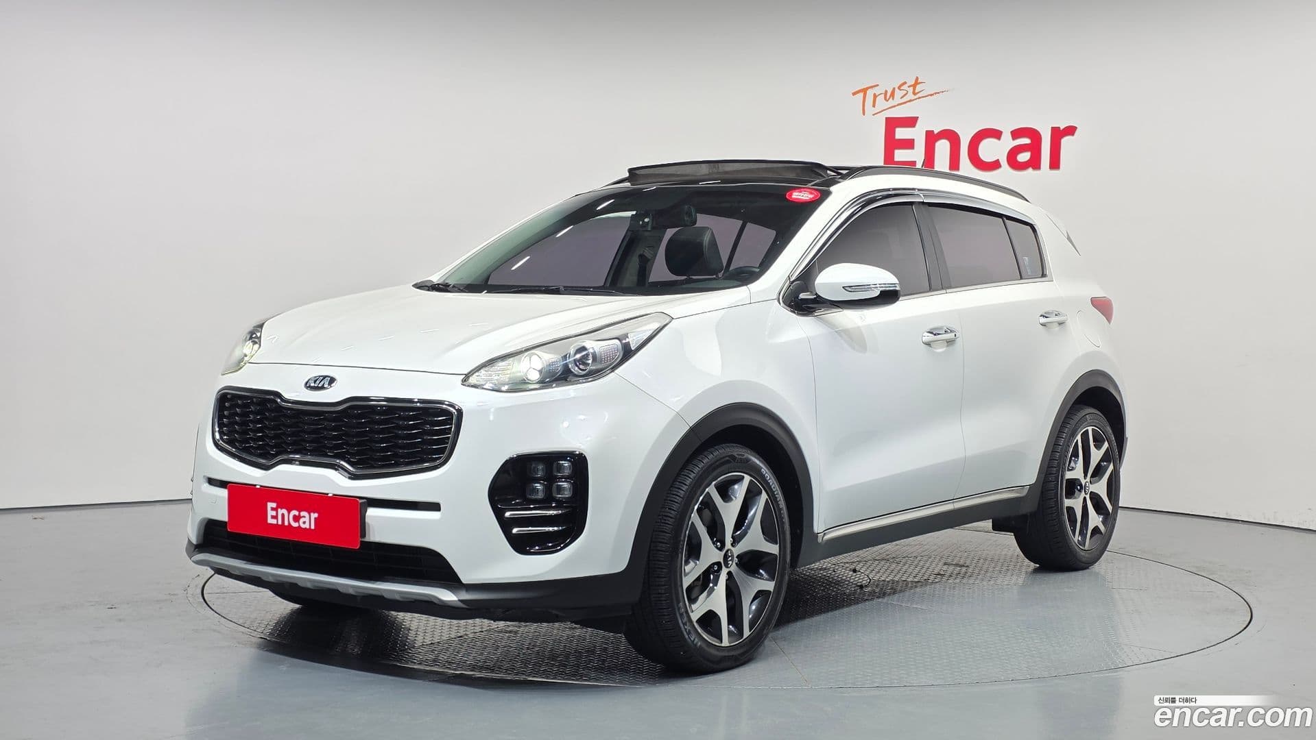 Main__Slider__Photo:Sportage Kia 2017.6-0