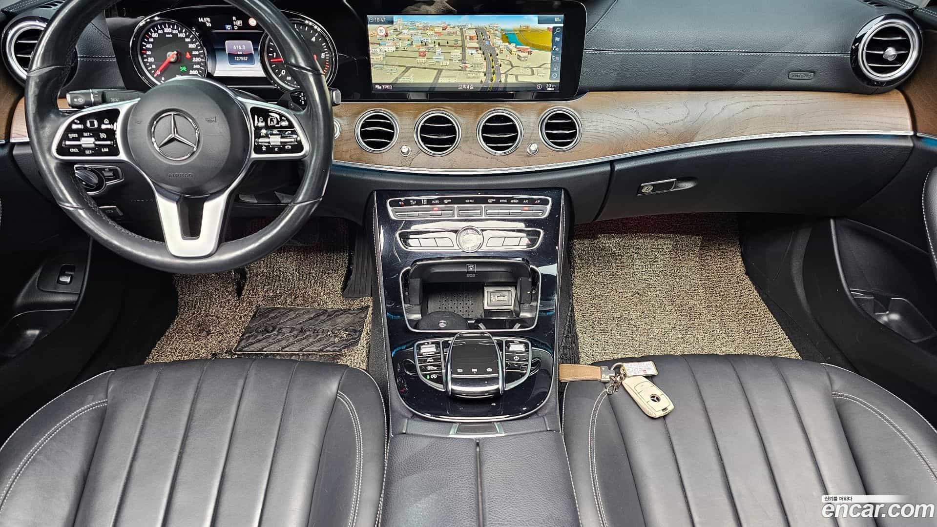 E-Class Mercedes-Benz 2019.10-INNER-007