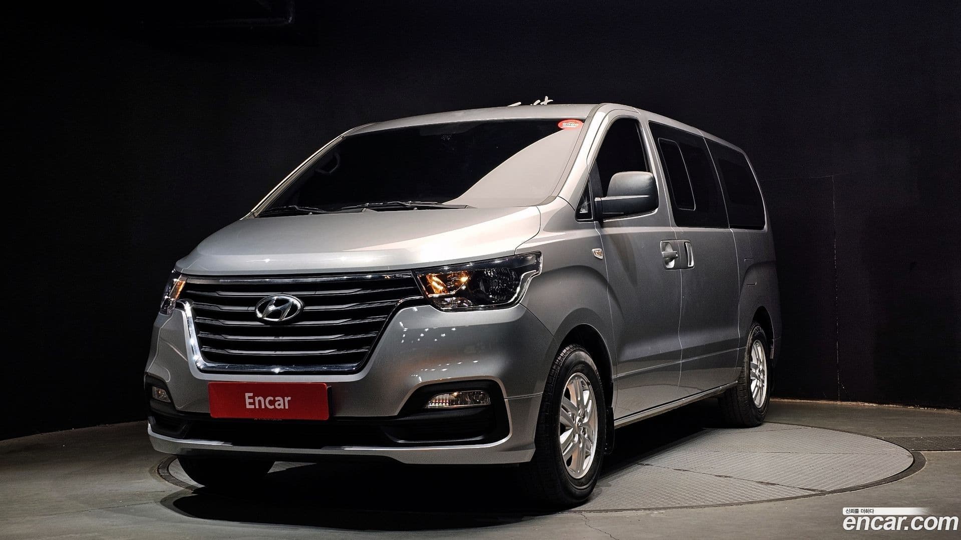 Main__Slider__Photo:Starex Hyundai 2019.6-0
