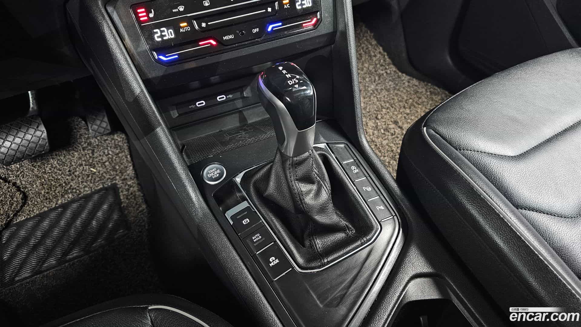 Tiguan Volkswagen 2021.7-INNER-009