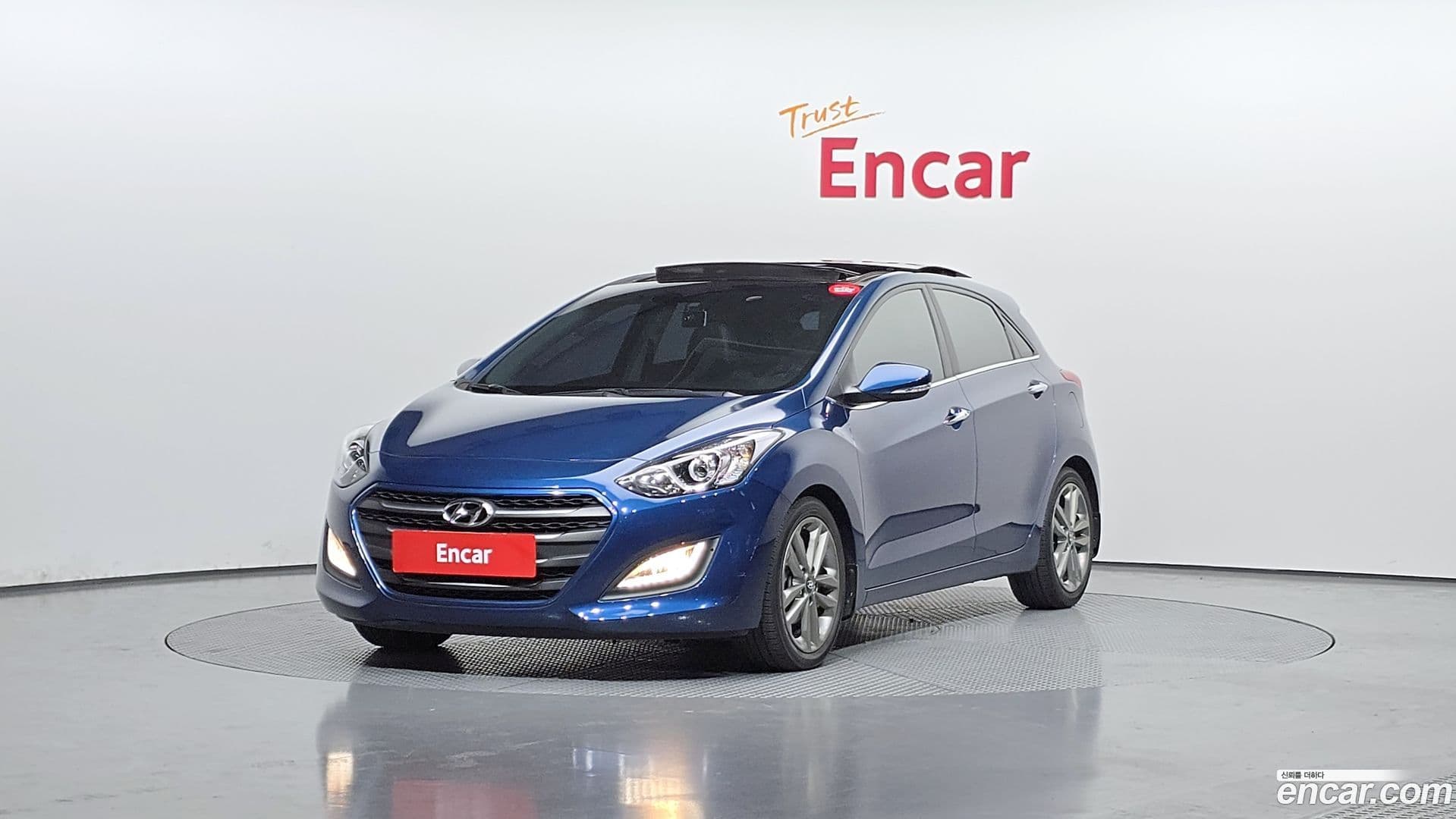 Main__Slider__Photo:i30 Hyundai 2015.10-0