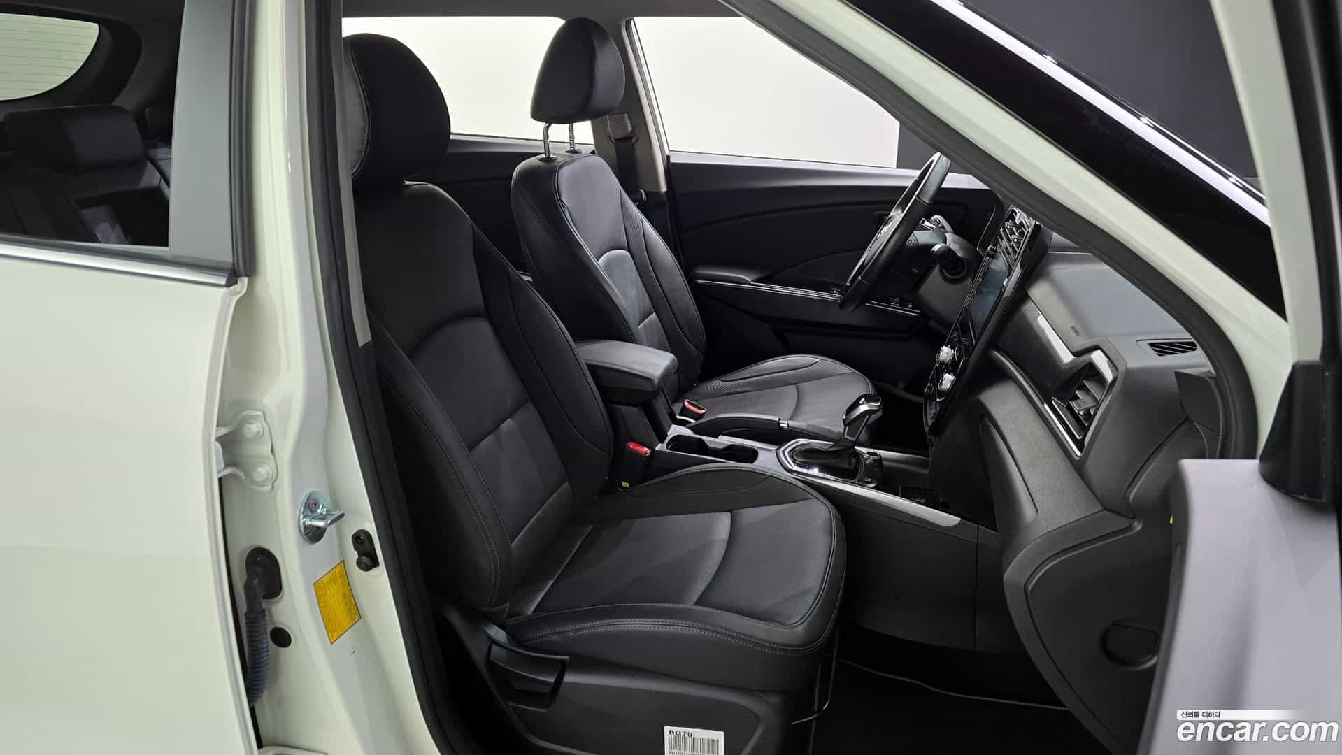 TIBOLI KG Mobility 2021.8-OPTION-016