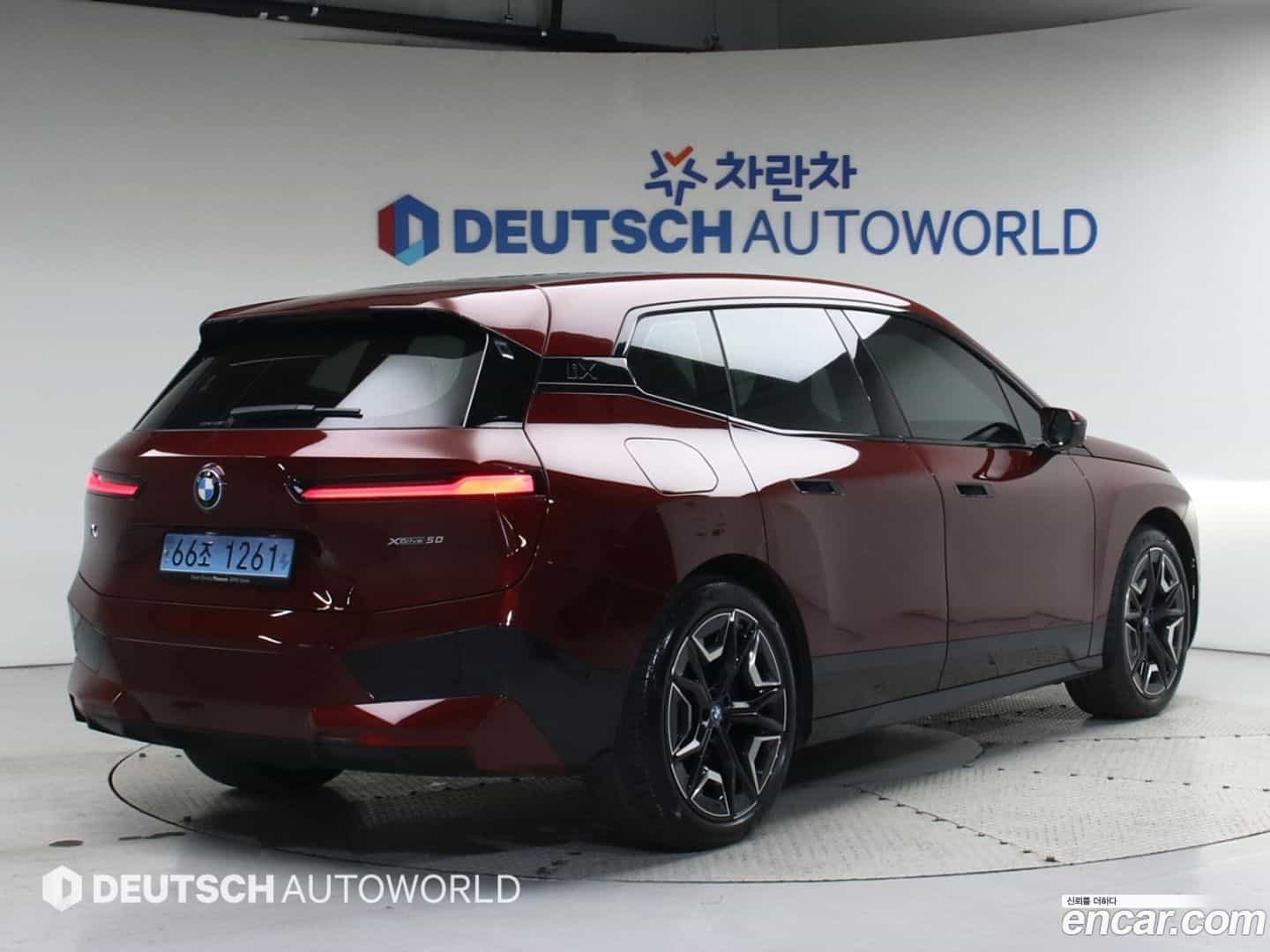 iX BMW 2024.10-OUTER-002