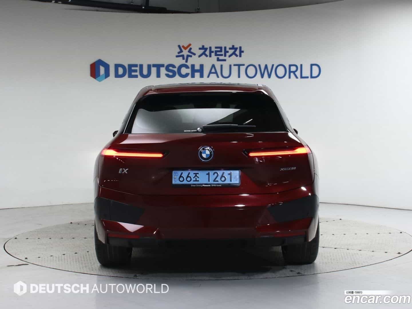 iX BMW 2024.10-OUTER-004