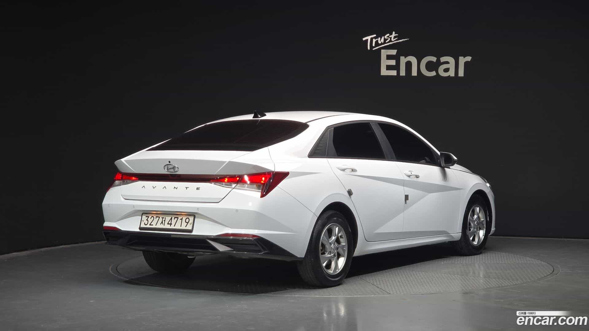 AVANTE Hyundai 2022.10-OUTER-002