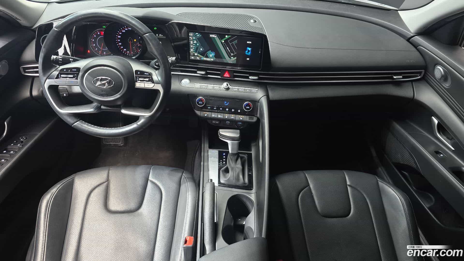 AVANTE Hyundai 2022.10-INNER-007