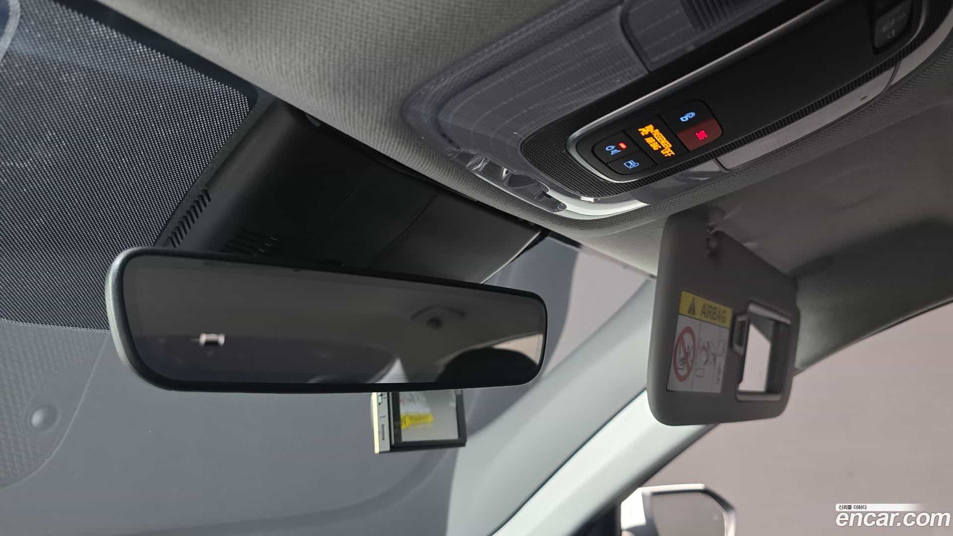 AVANTE Hyundai 2022.10-OPTION-022
