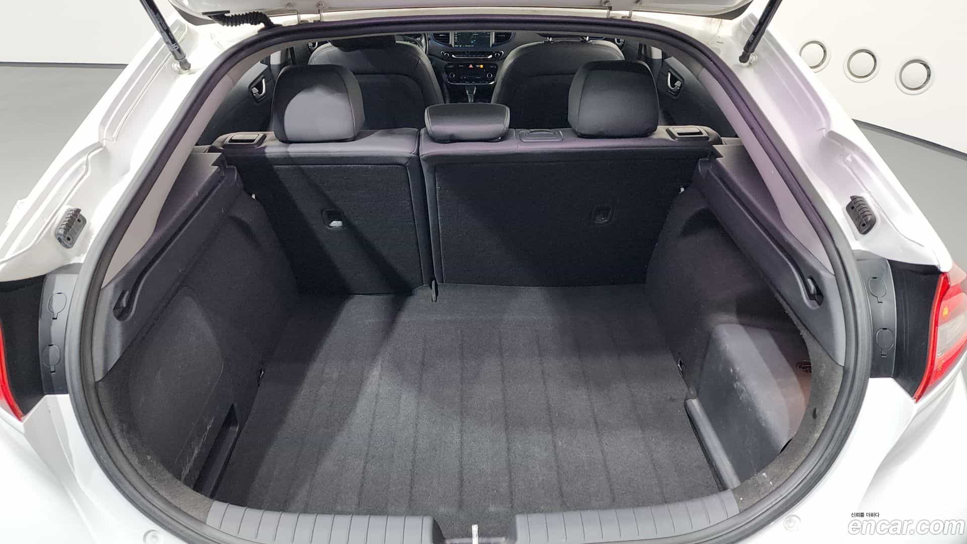 Ioniq Hyundai 2016.1-OPTION-024