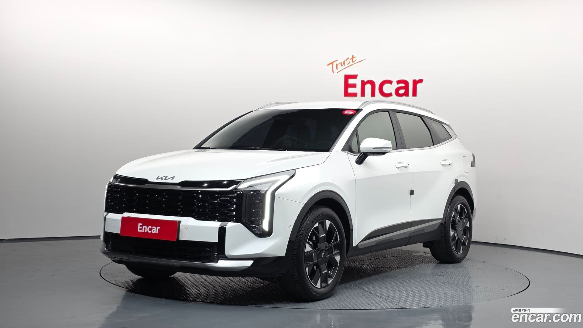 Main__Slider__Photo:Sportage Kia 2025.2-0