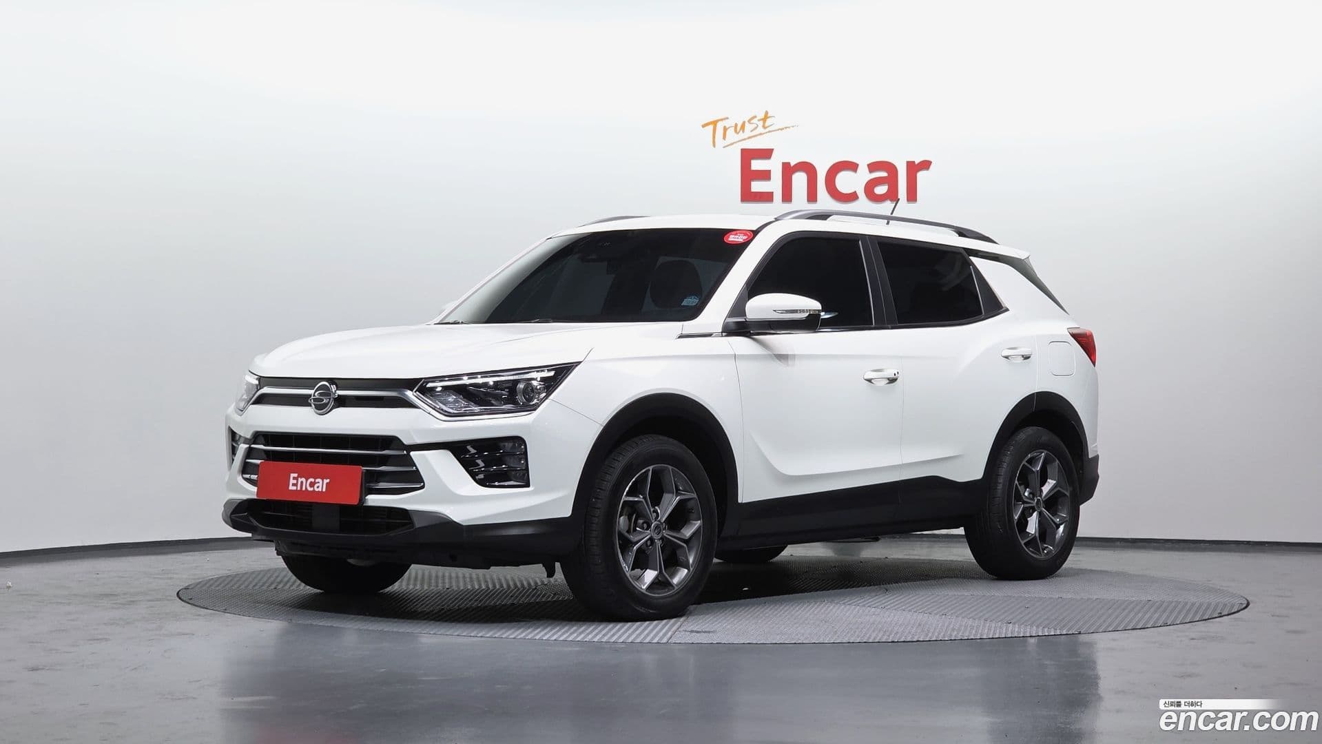 Main__Slider__Photo:KORANDO KG Mobility 2020.8-0