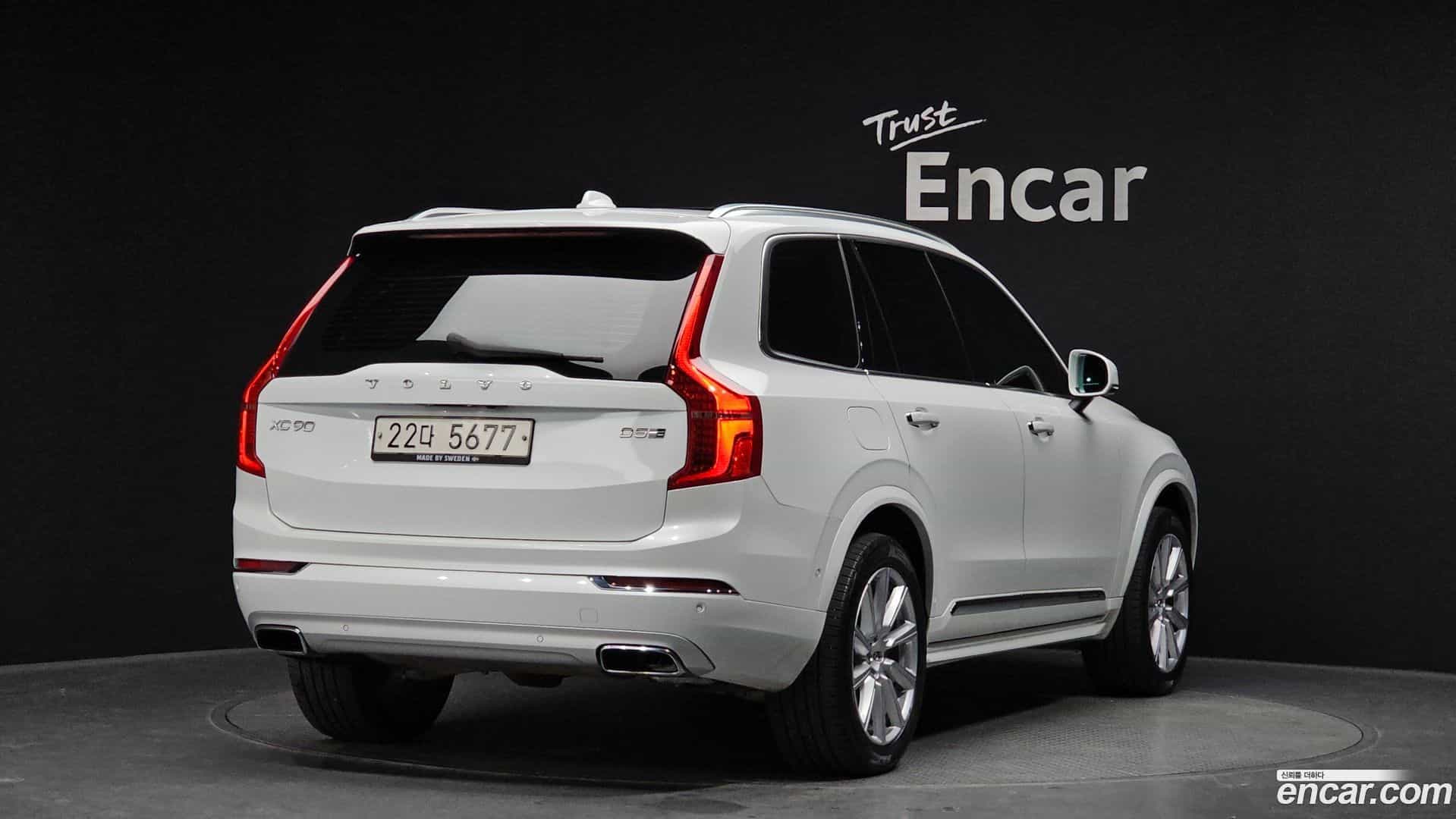 XC90 Volvo 2018.6-OUTER-002