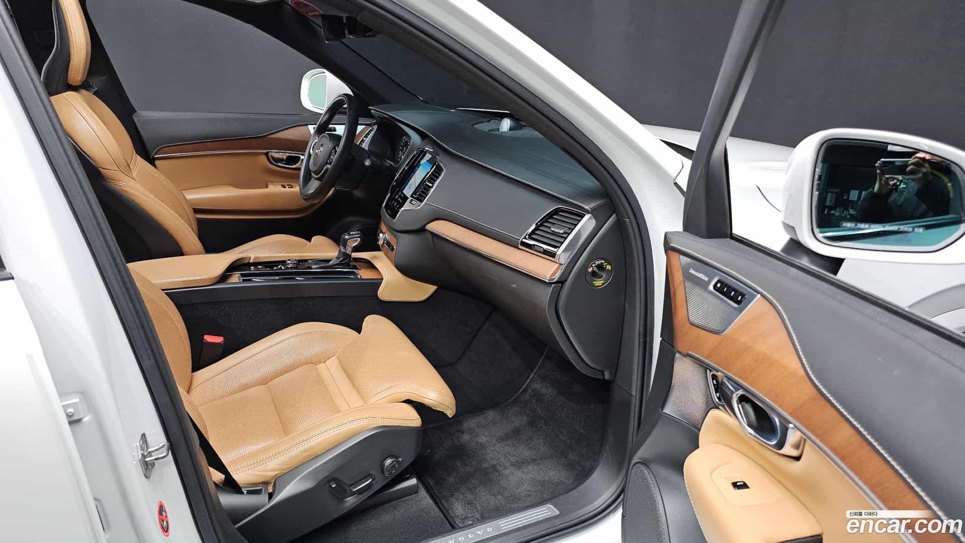 XC90 Volvo 2018.6-INNER-010