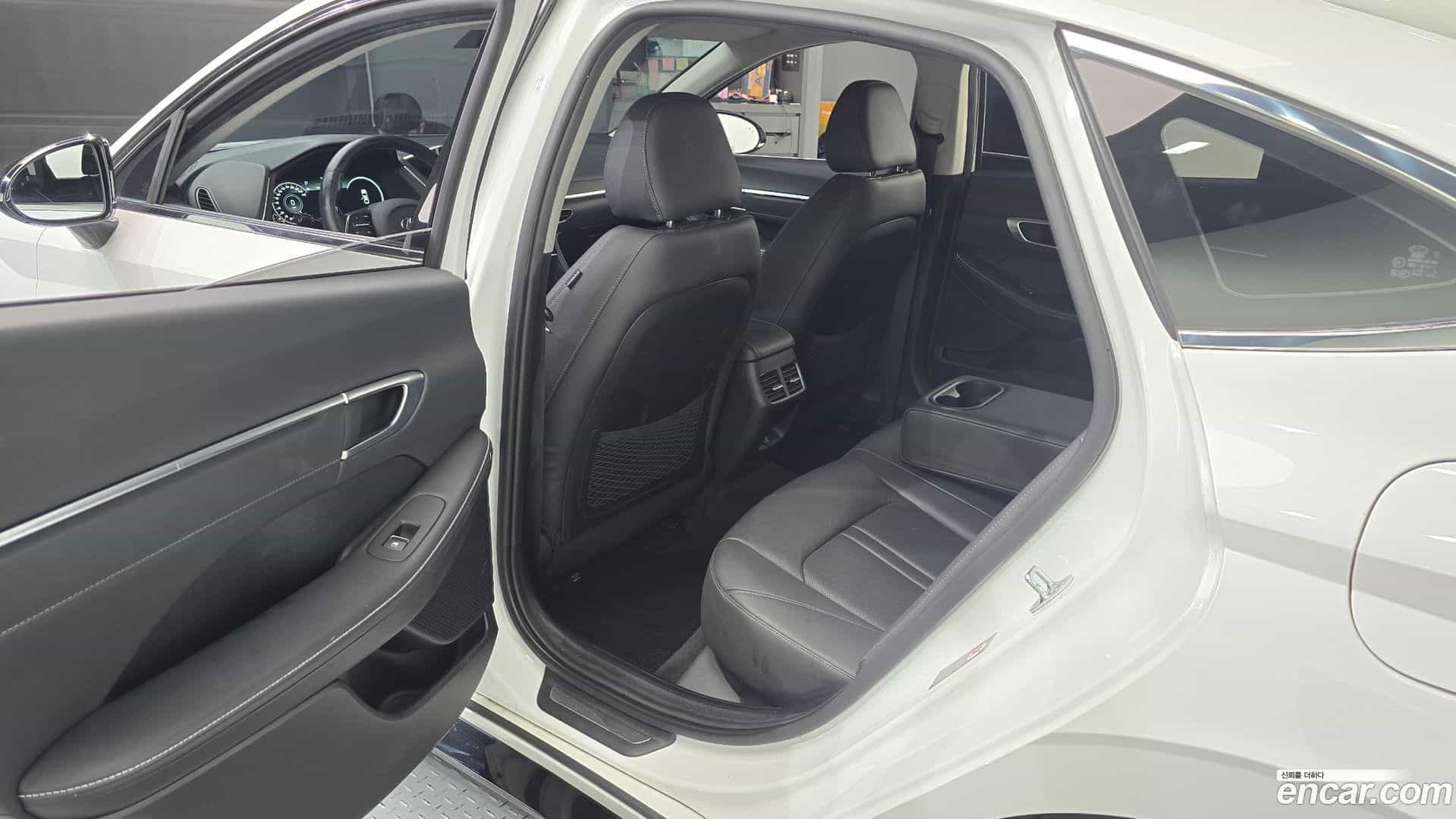 Sonata Hyundai 2020.2-OPTION-015