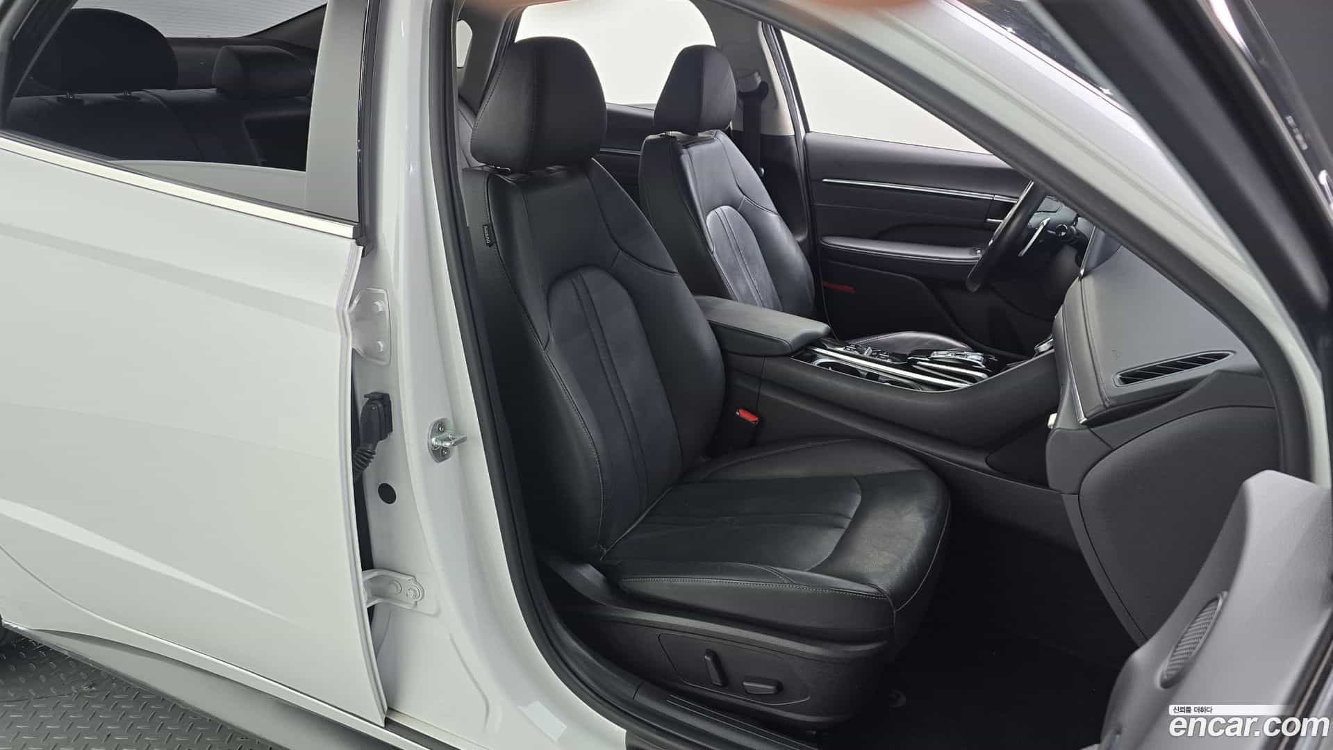 Sonata Hyundai 2020.2-OPTION-016