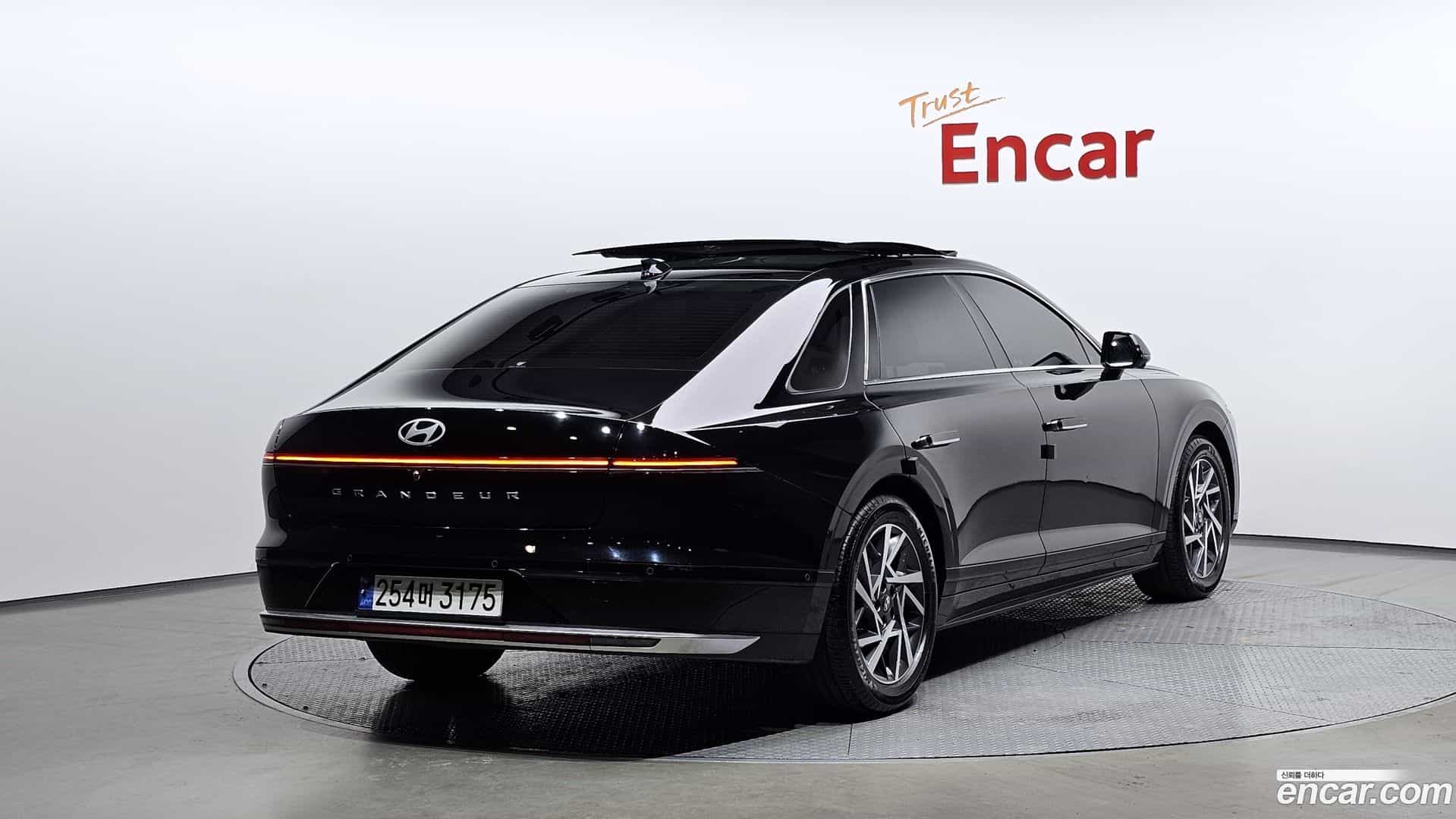 Grandeur Hyundai 2023.5-OUTER-002
