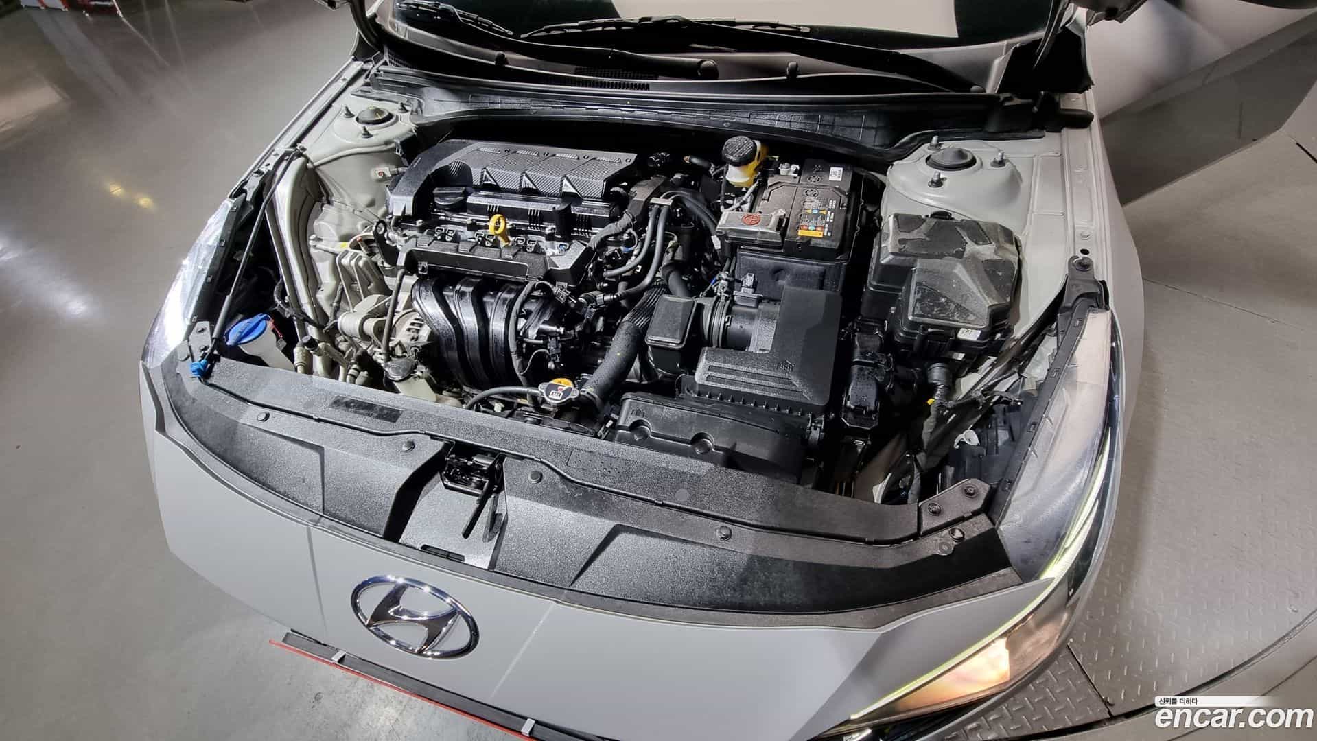 AVANTE Hyundai 2021.4-INNER-006