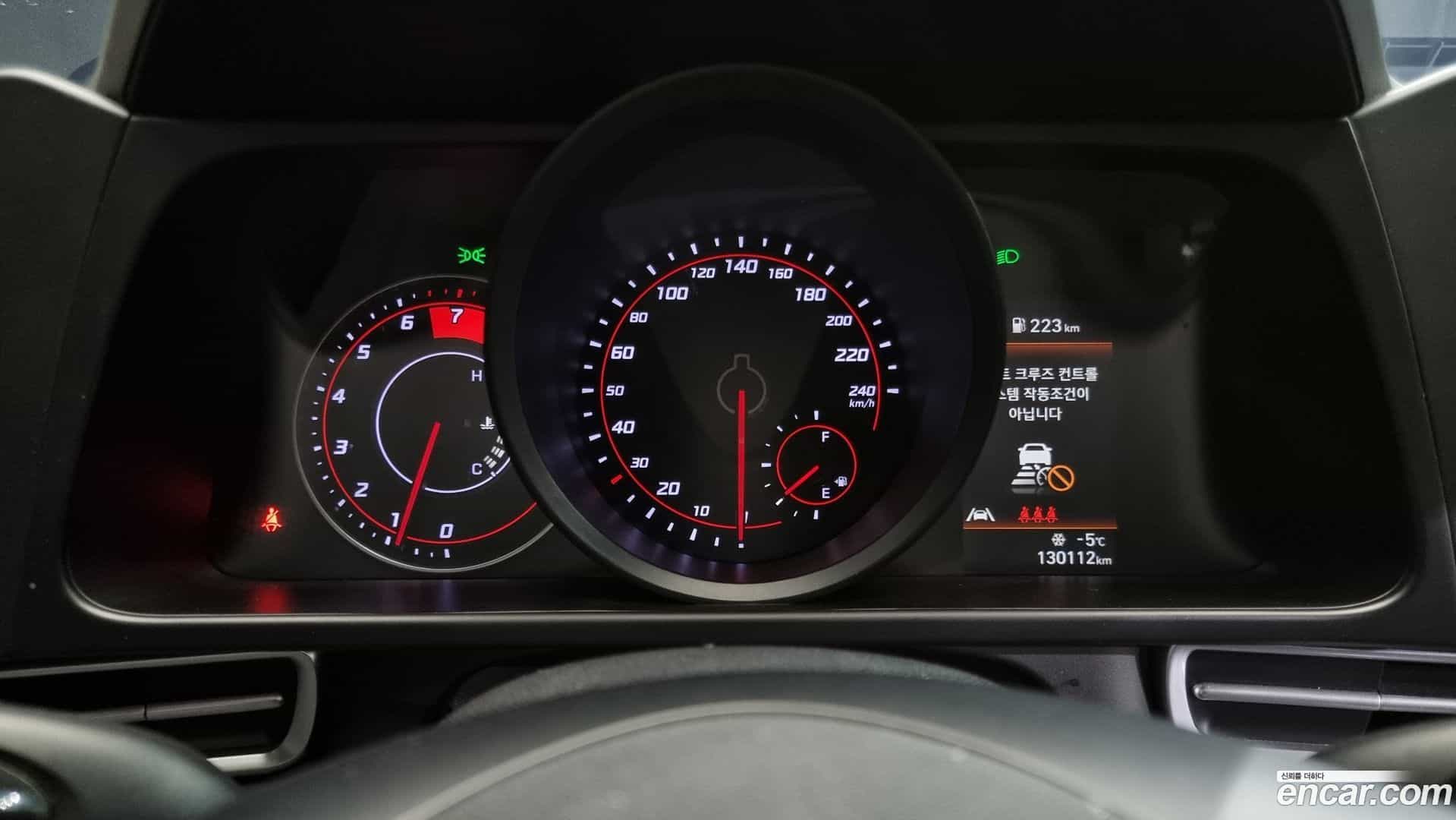 AVANTE Hyundai 2021.4-INNER-008