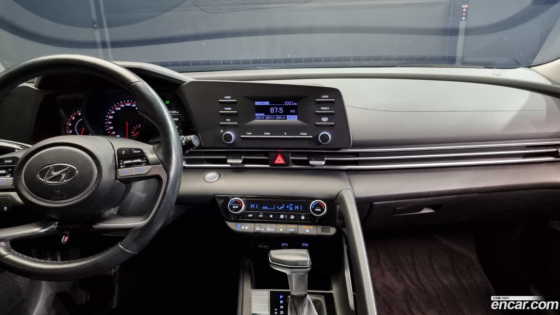 AVANTE Hyundai 2021.4-OPTION-018