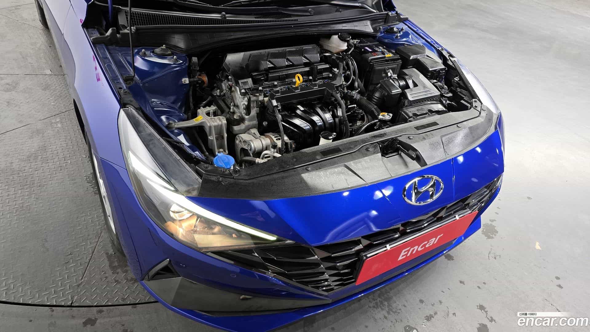 AVANTE Hyundai 2020.6-INNER-006