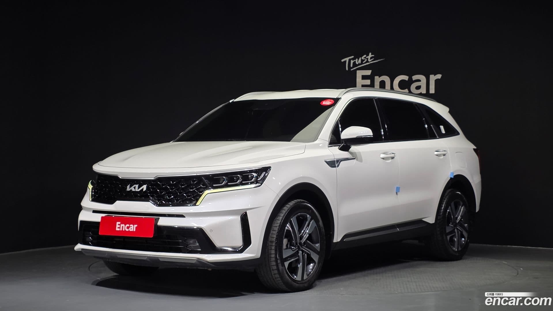 Main__Slider__Photo:Sorento Kia 2022.0-0