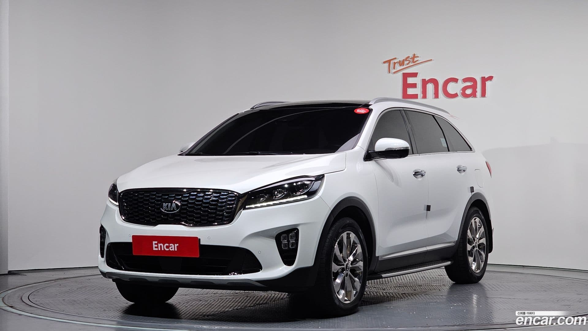 Main__Slider__Photo:Sorento Kia 2018.9-0