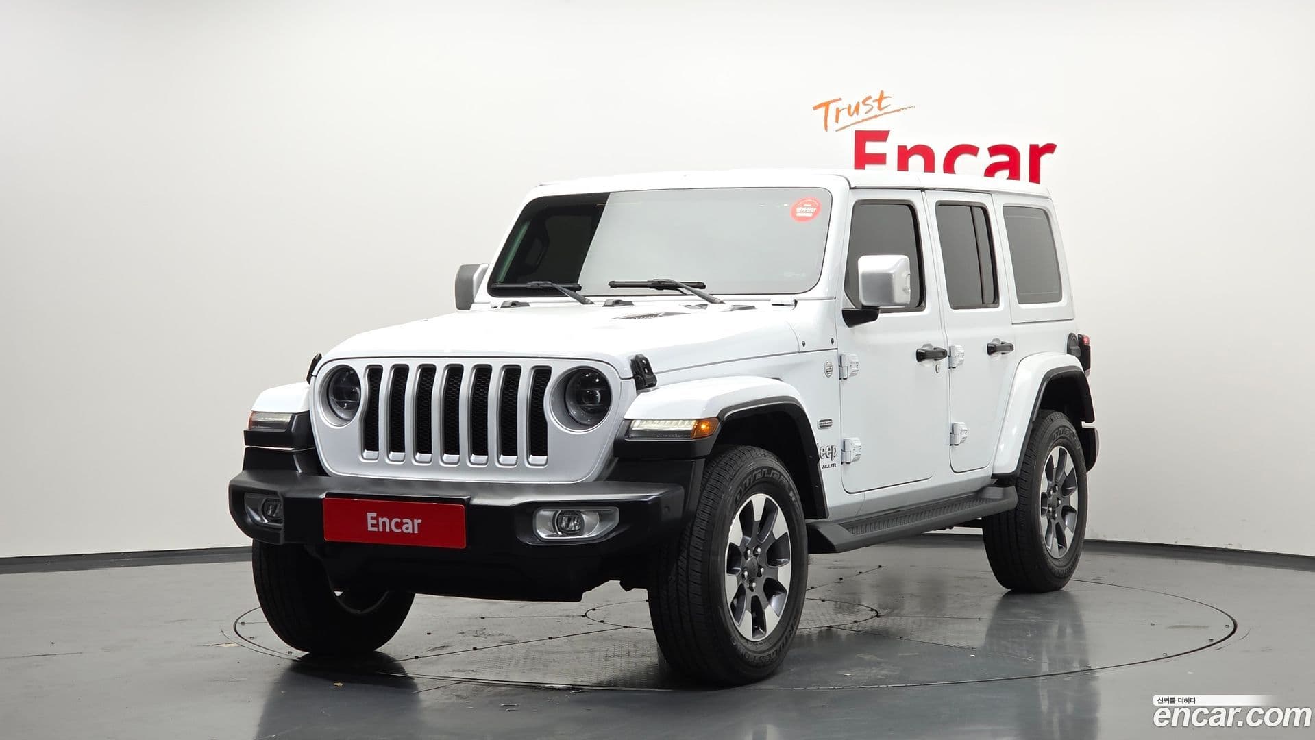 Main__Slider__Photo:Wrangler Jeep 2023.4-0