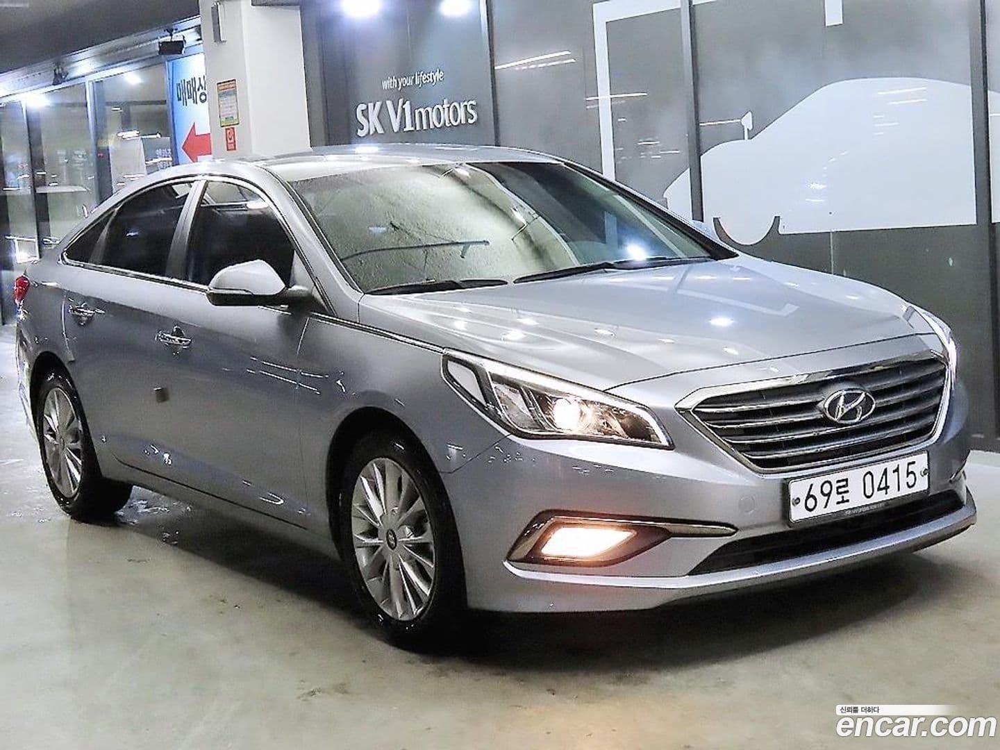 Main__Slider__Photo:Sonata Hyundai 2016.10-0
