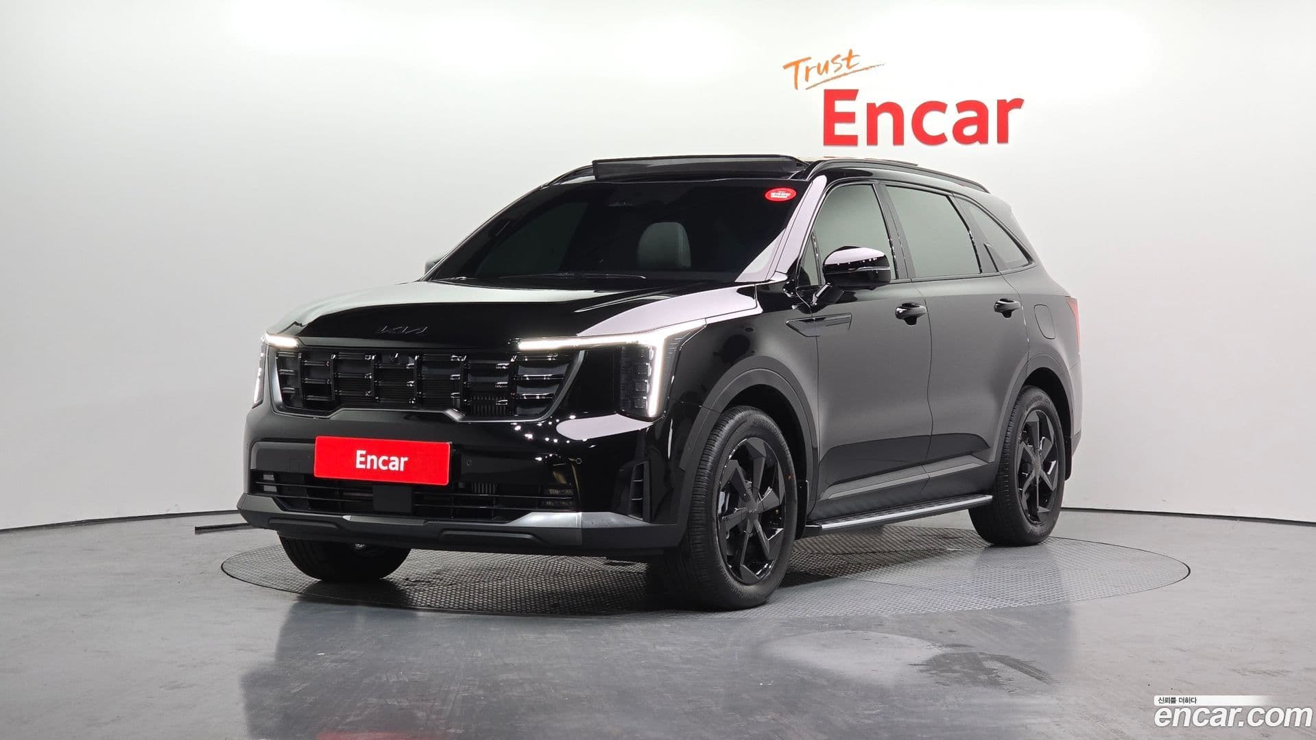 Main__Slider__Photo:Sorento Kia 2025.10-0