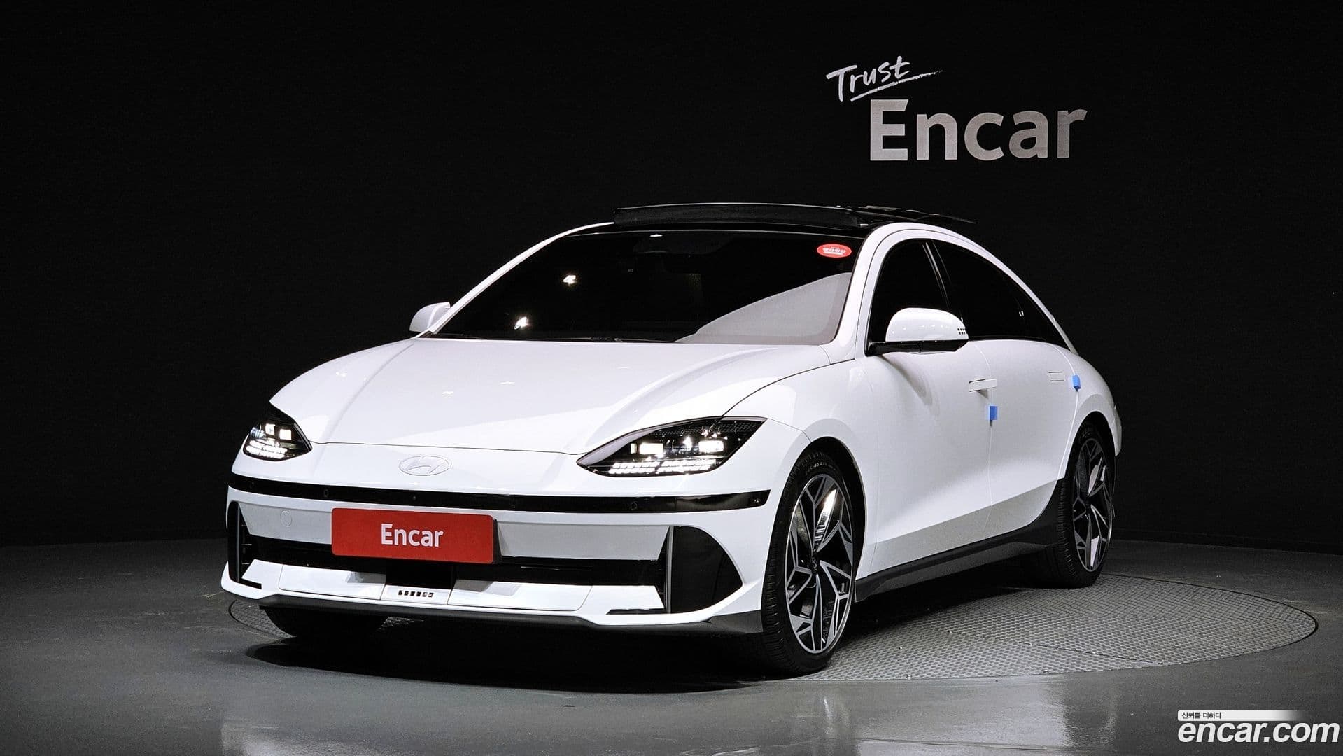 Main__Slider__Photo:Ioniq6 Hyundai 2022.10-0