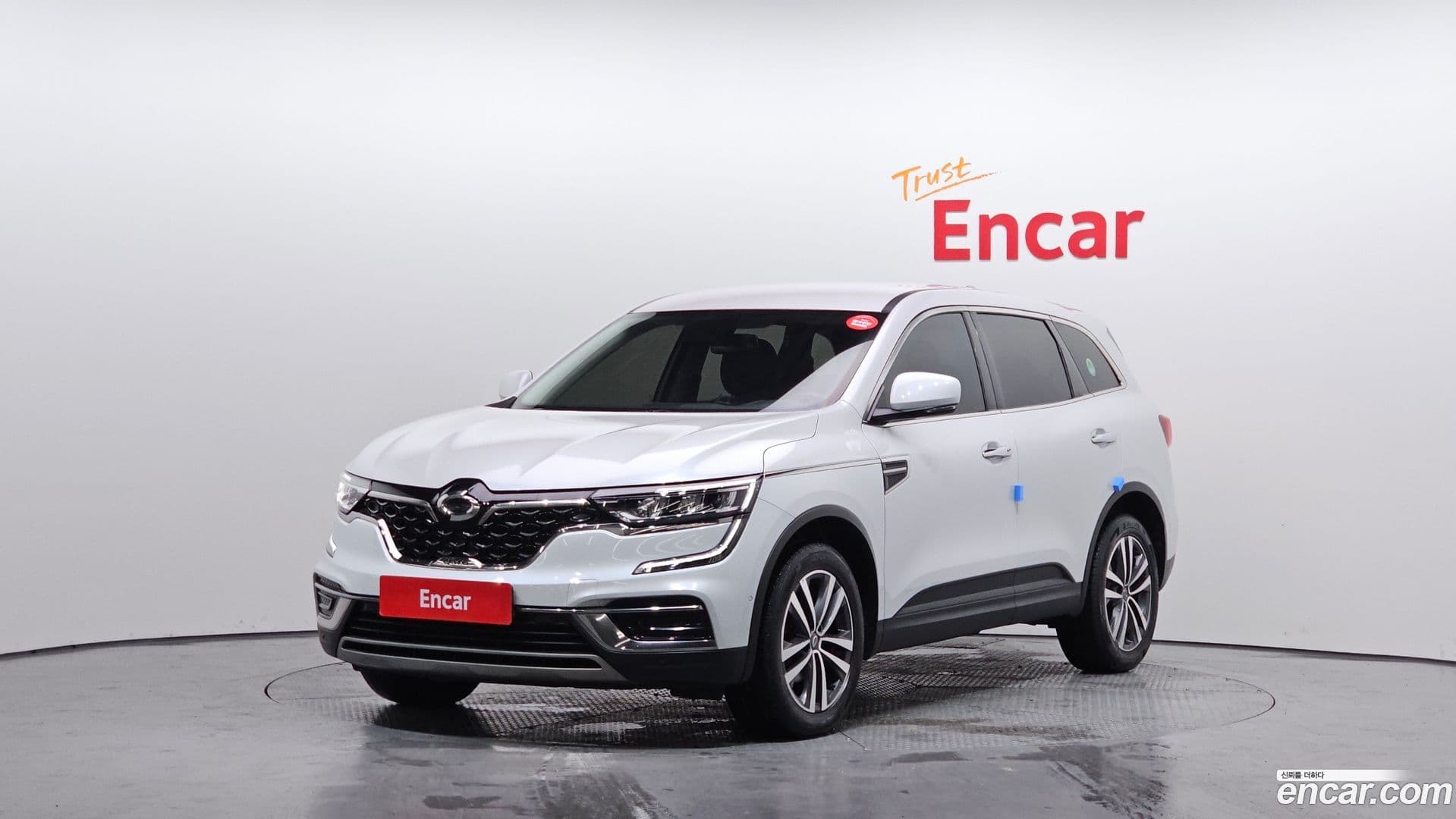 Main__Slider__Photo:QM6 Renault Korea 2021.3-0