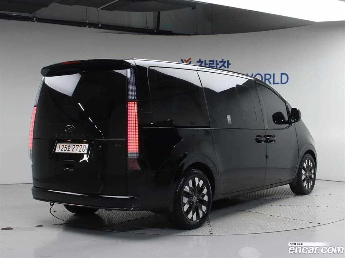 Staria Hyundai 2021.10-OUTER-002