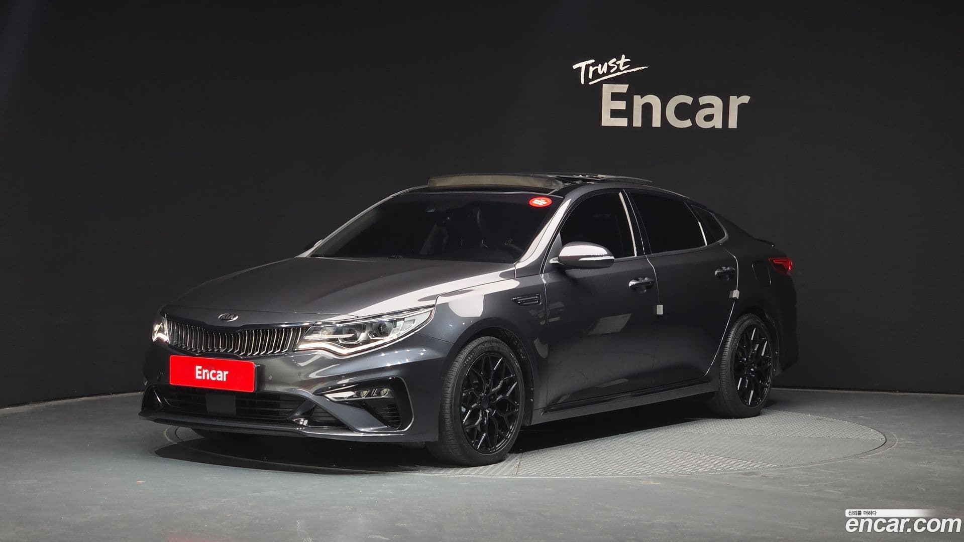 Main__Slider__Photo:K5 Kia 2018.4-0