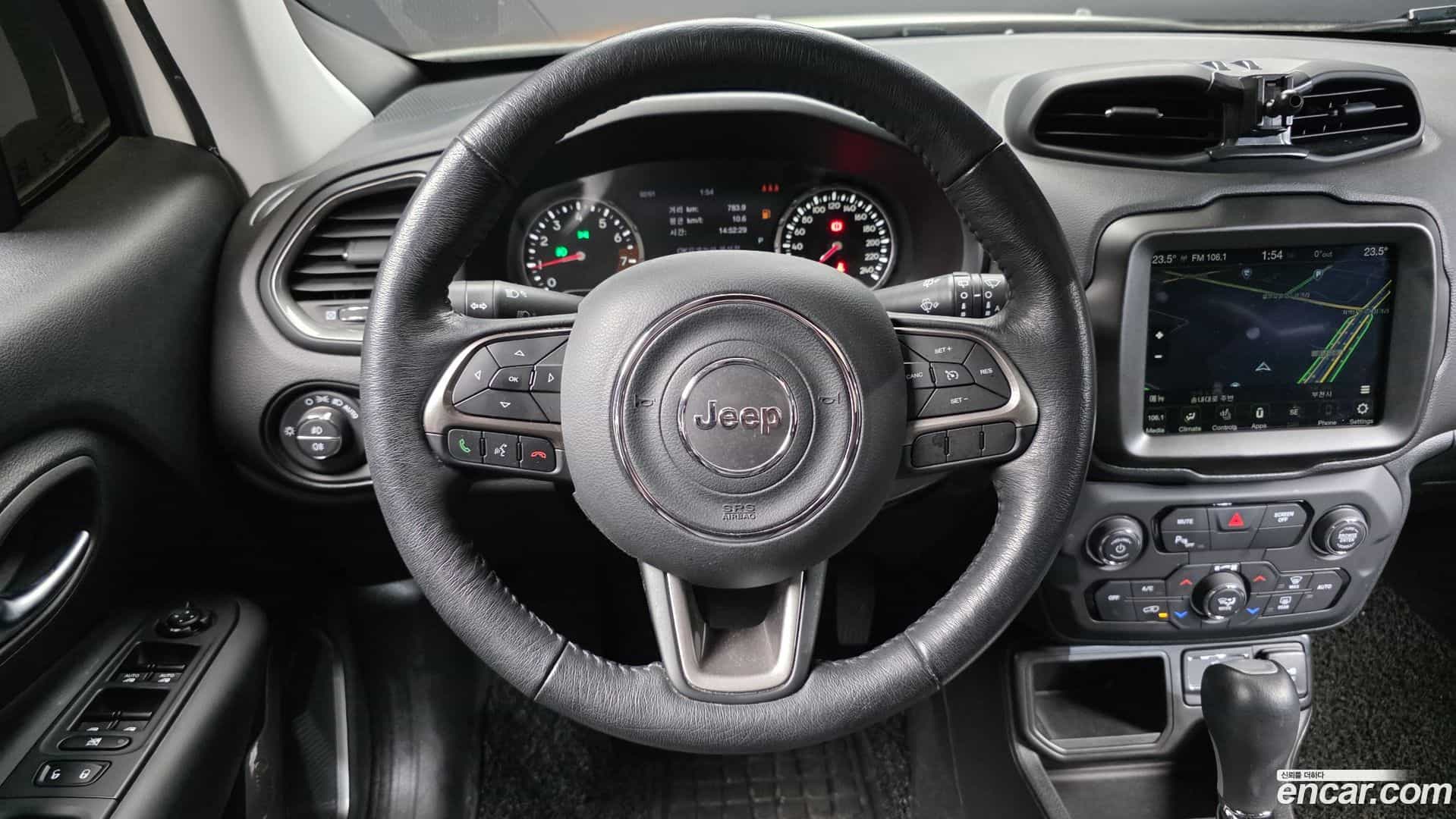 Renegade Jeep 2022.6-OPTION-017