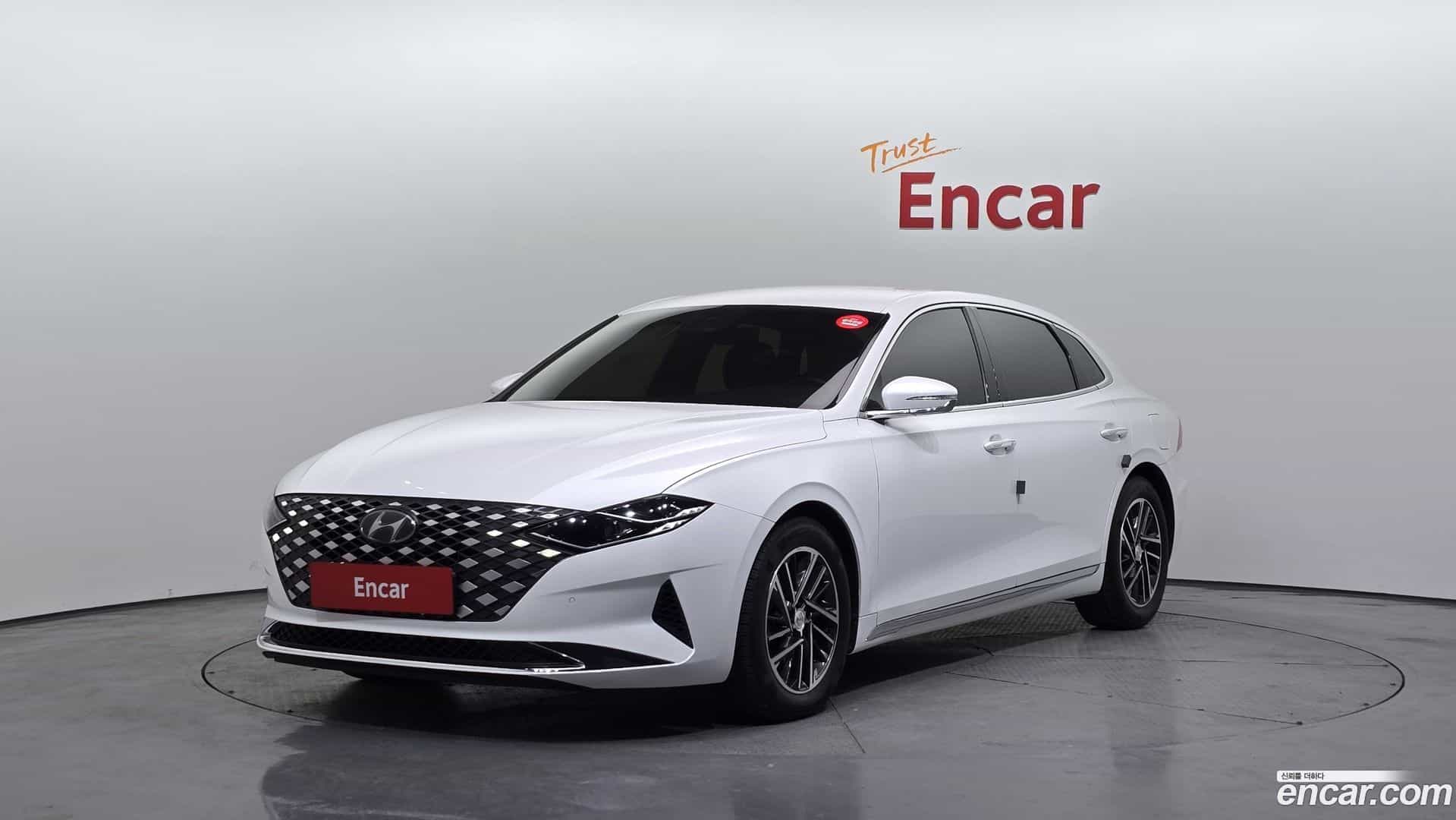 Grandeur Hyundai 2020.6-OUTER-001