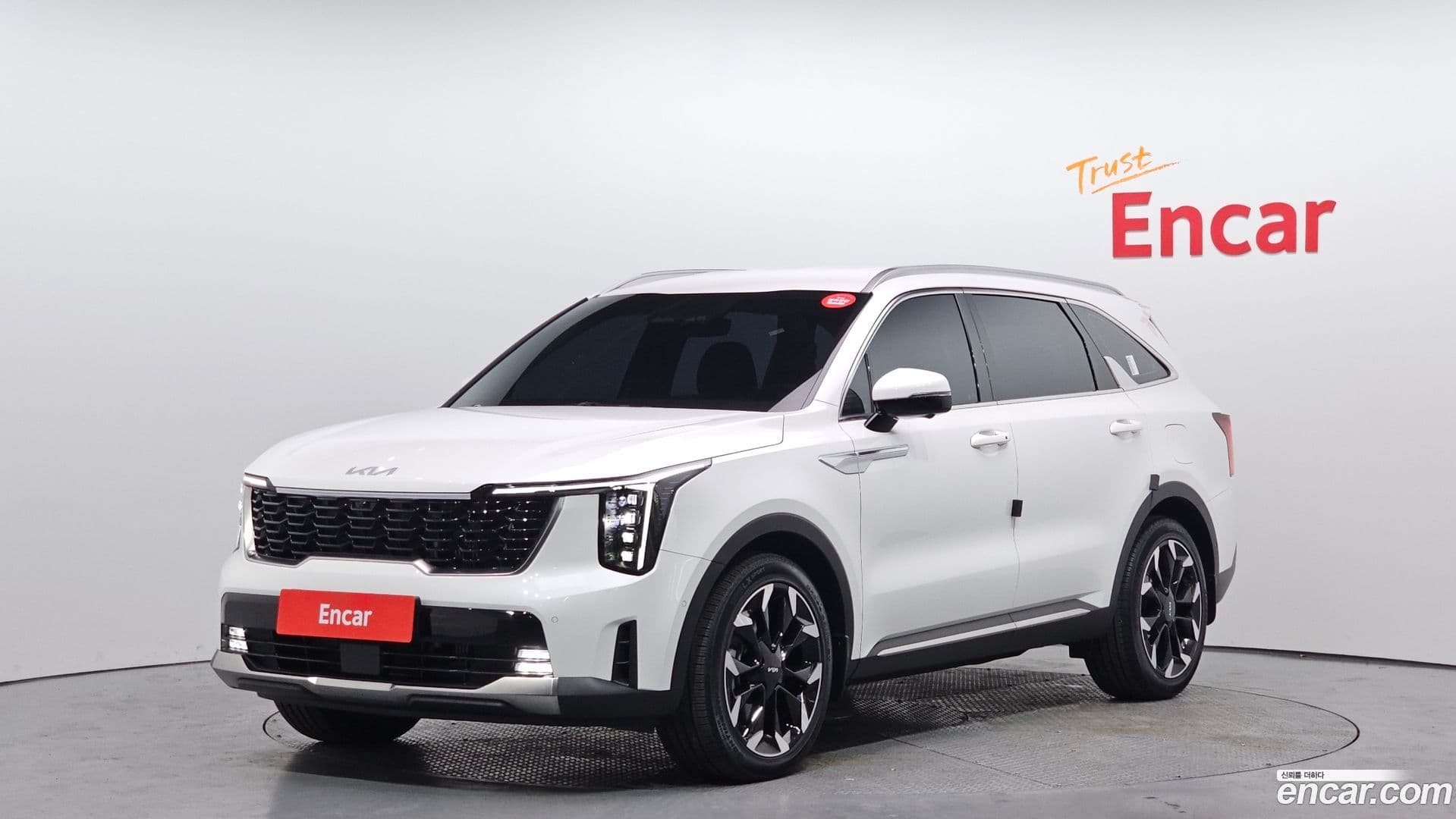 Main__Slider__Photo:Sorento Kia 2023.11-0