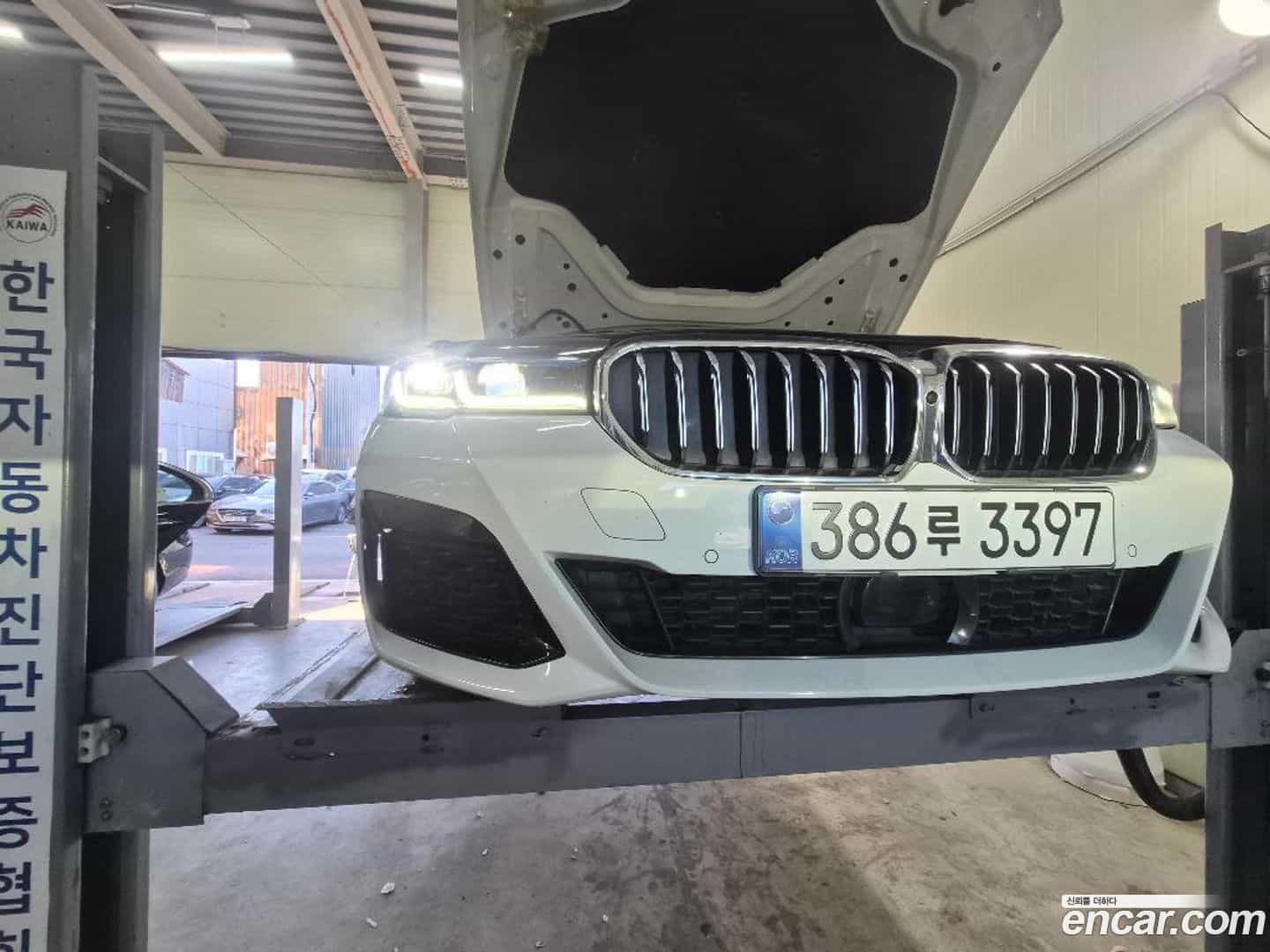 5-Series BMW 2022.1-OUTER-001