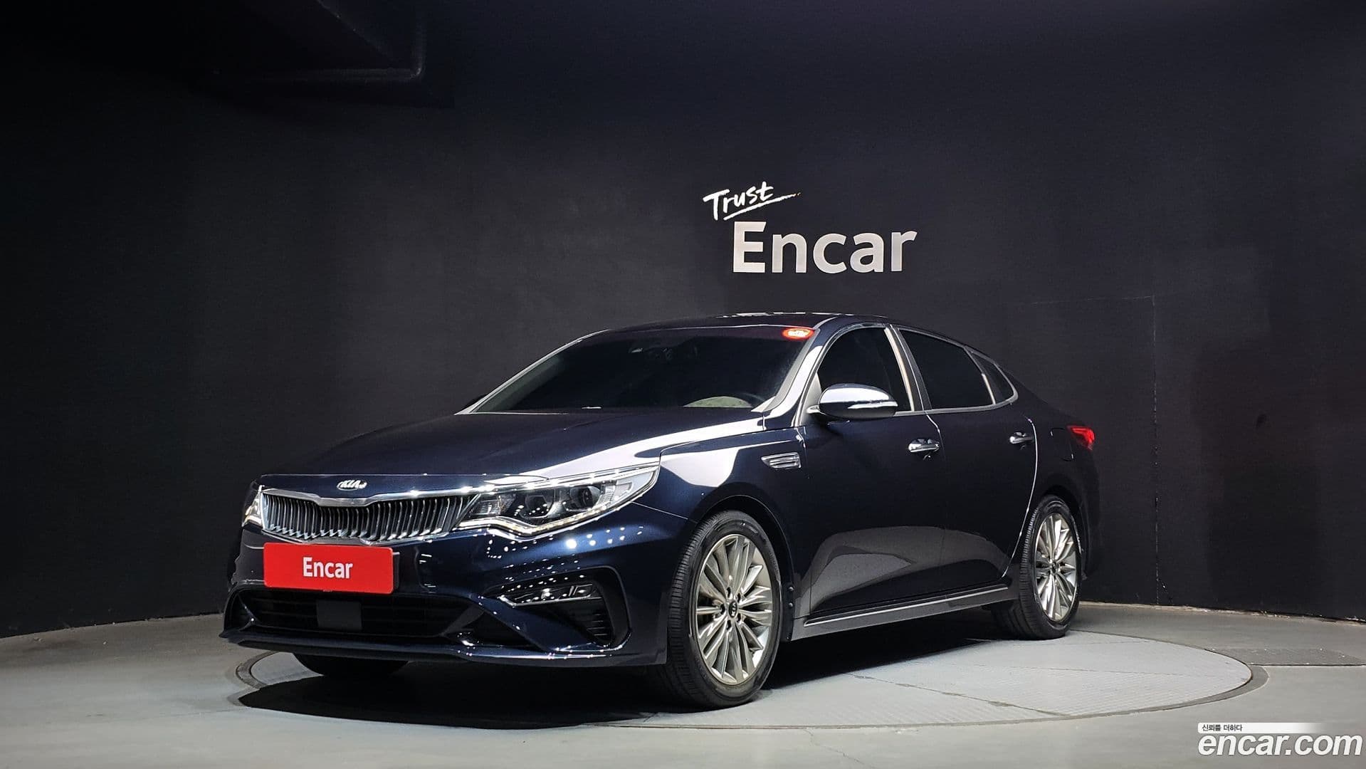 Main__Slider__Photo:K5 Kia 2019.6-0